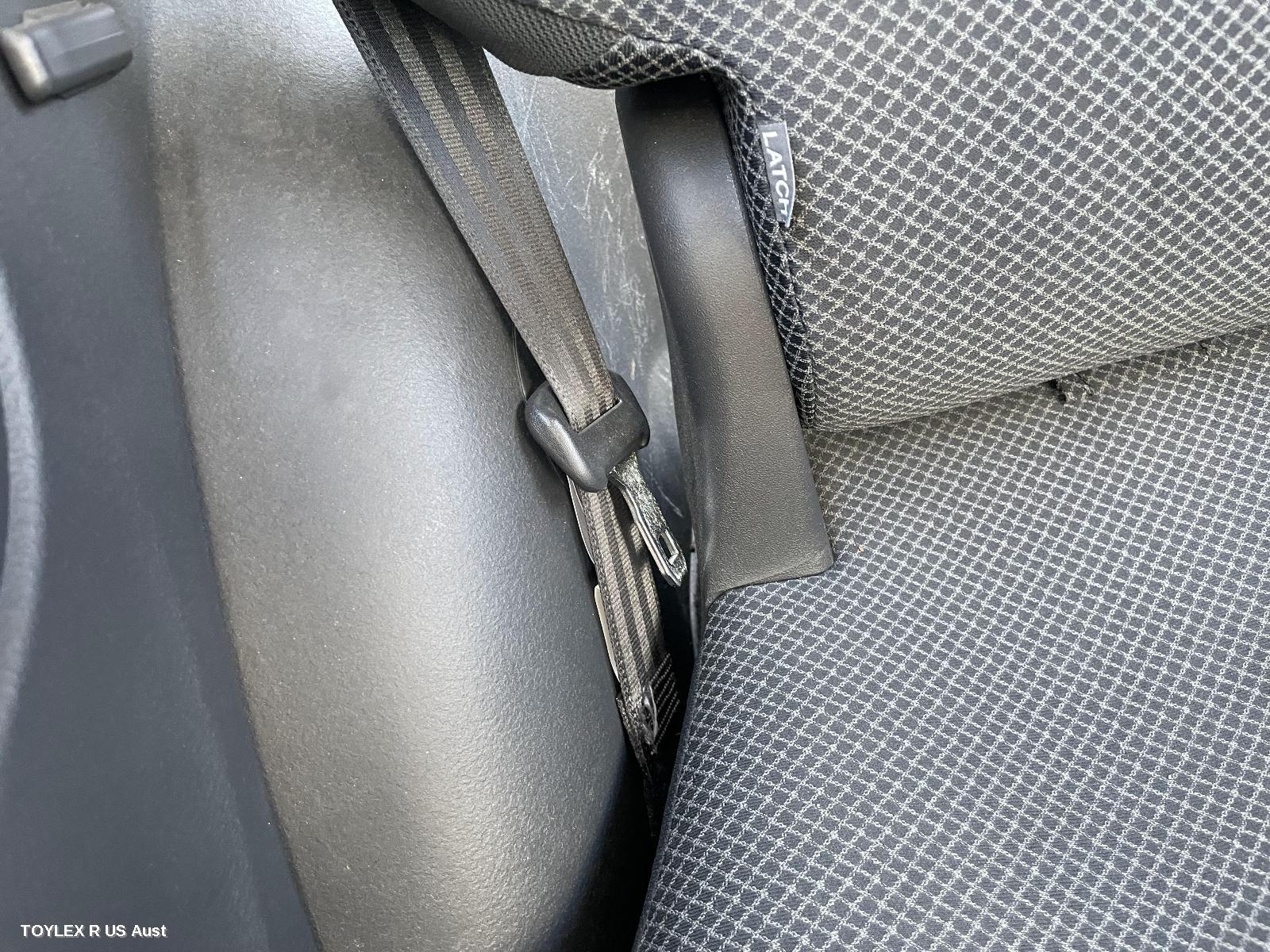 TOYOTA ECHO 2004 Seatbelt/Stalk RH REAR, SEAT BELT ONLY (NO STALK), 3DR/5DR HATCH, NCP10R