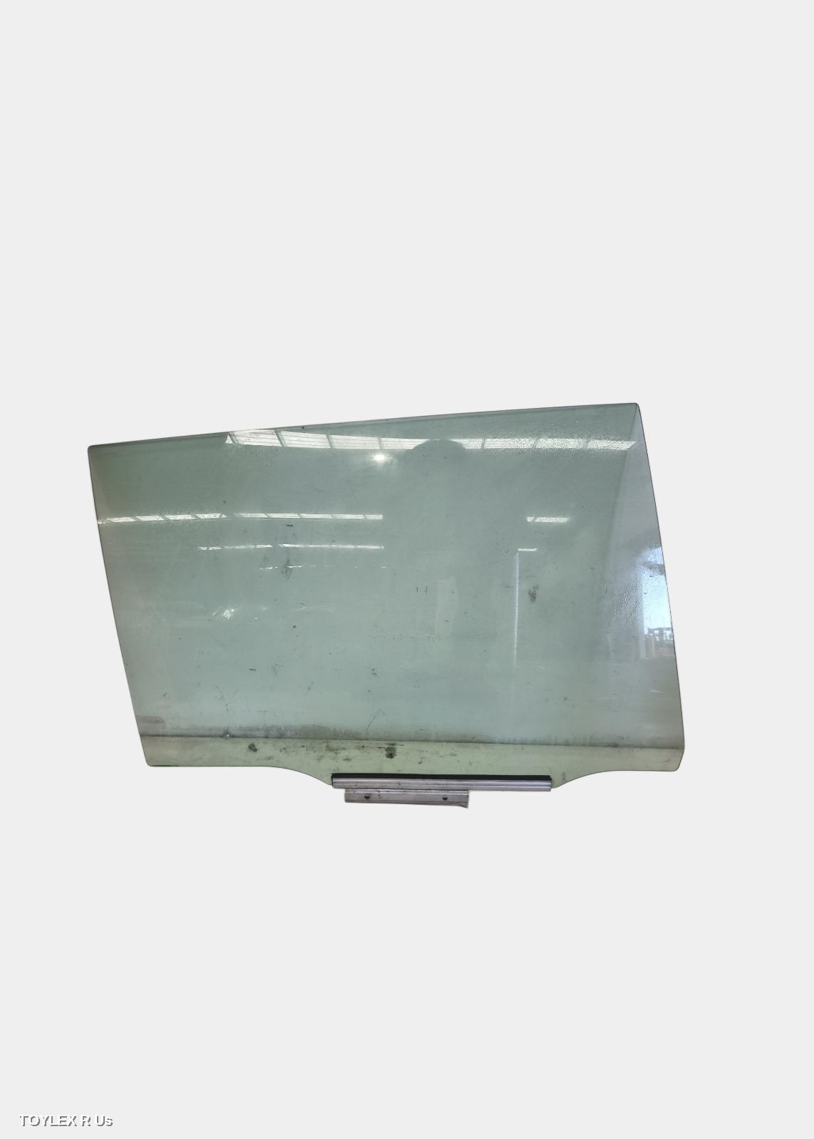 TOYOTA RAV4 2007 Right Rear Door Window ACA33/ACA38