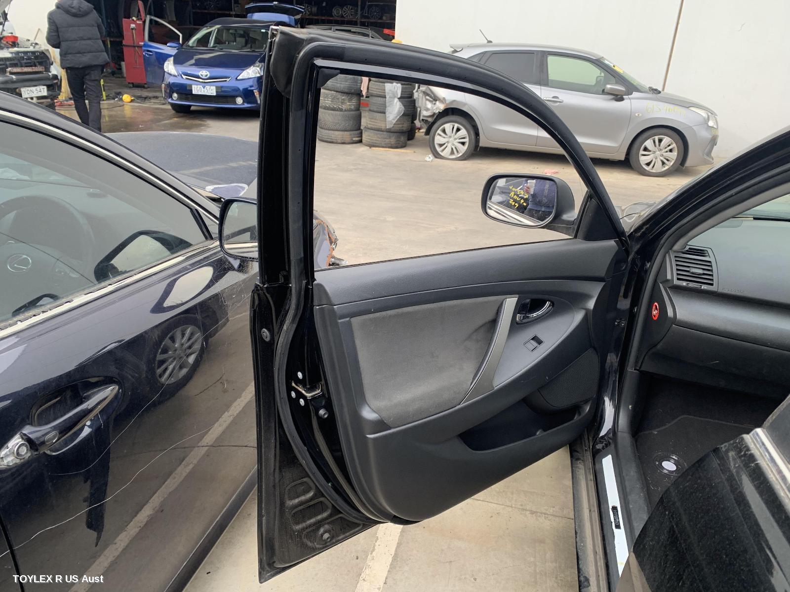 TOYOTA CAMRY 2010 Left Front Door ACV40/AHV40, NON MOULD TYPE