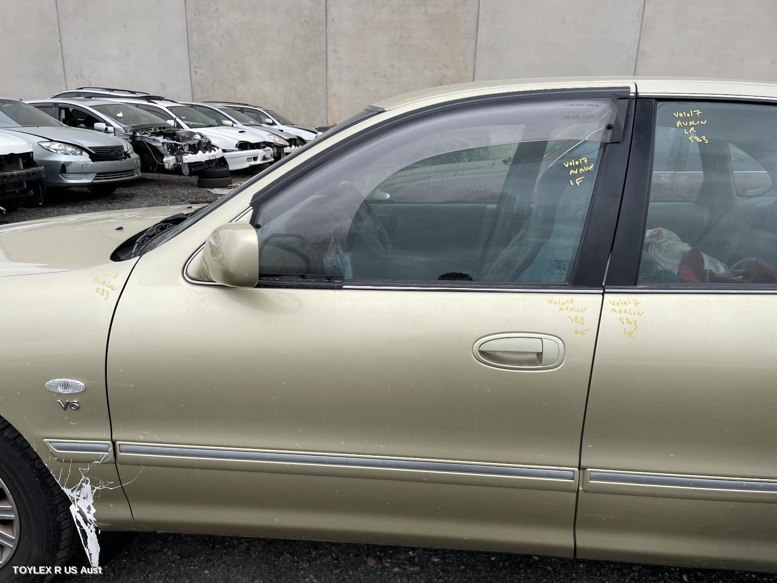 TOYOTA AVALON 2005 Left Front Door MCX10R