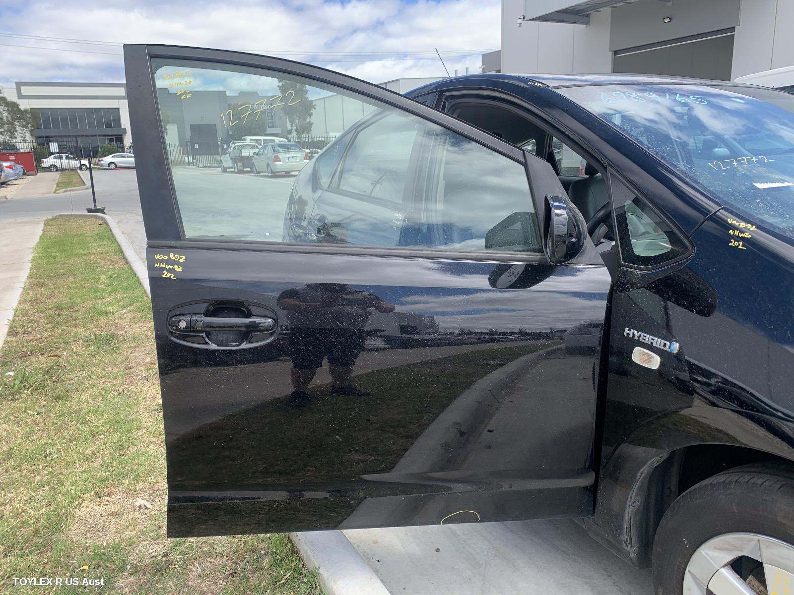 TOYOTA PRIUS 2006 Right Front Door NHW20R