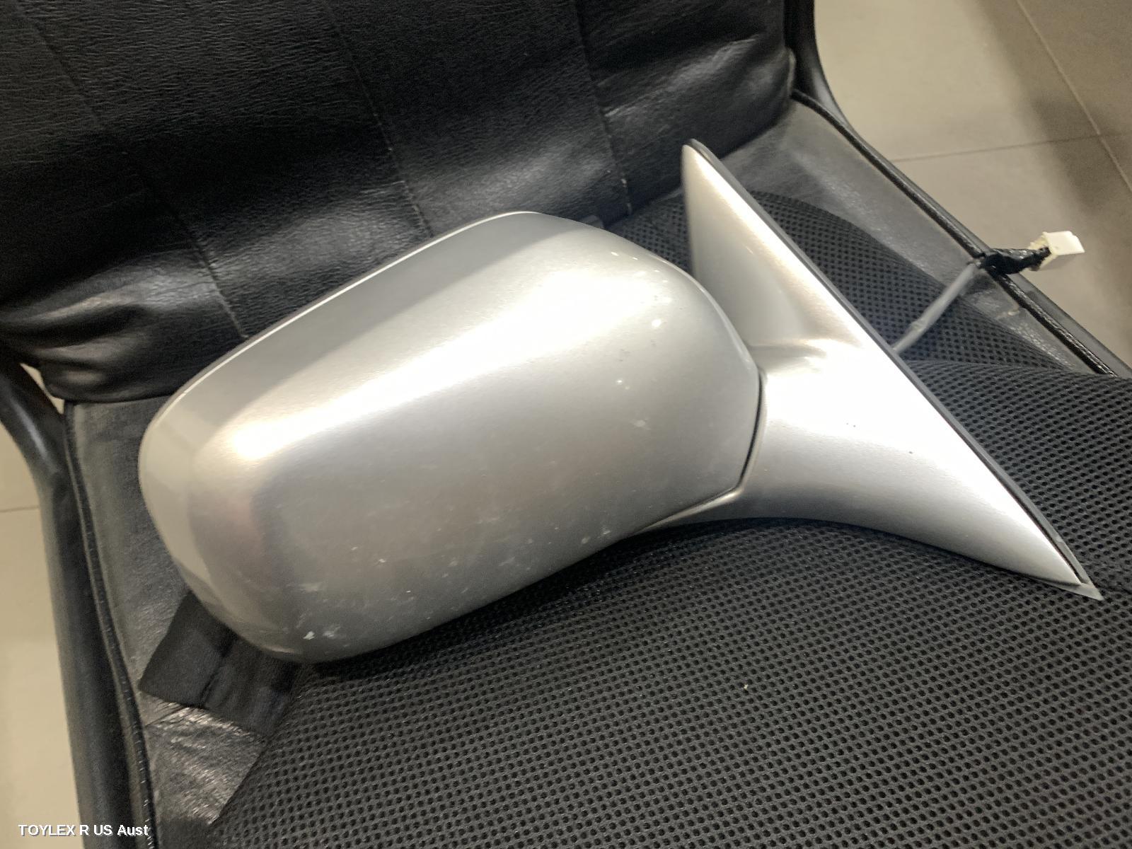 LEXUS ES300 (92-05) 2001 Right Door Mirror 7 PIN TYPE