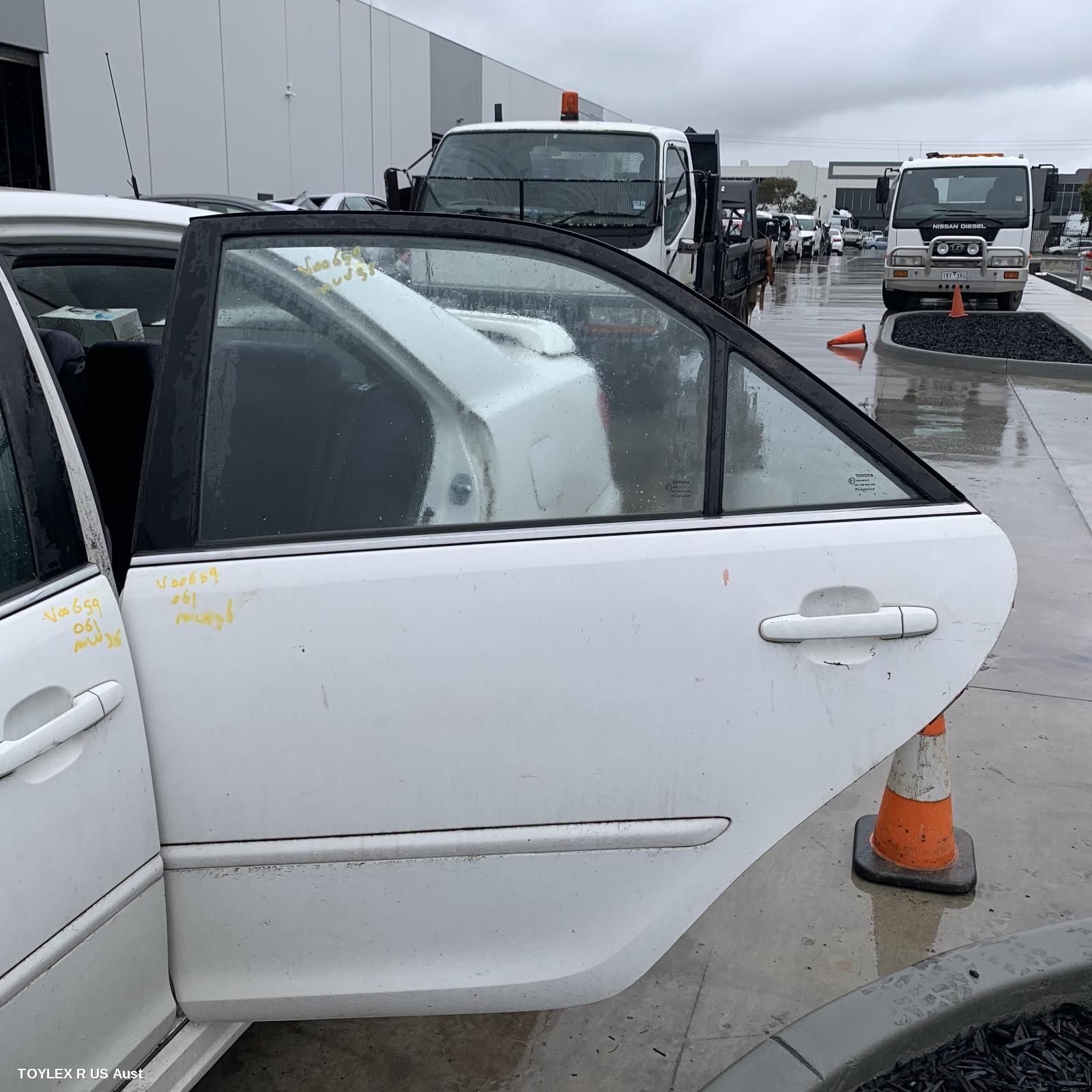 TOYOTA CAMRY 2004 Left Rear Door/Sliding SK36