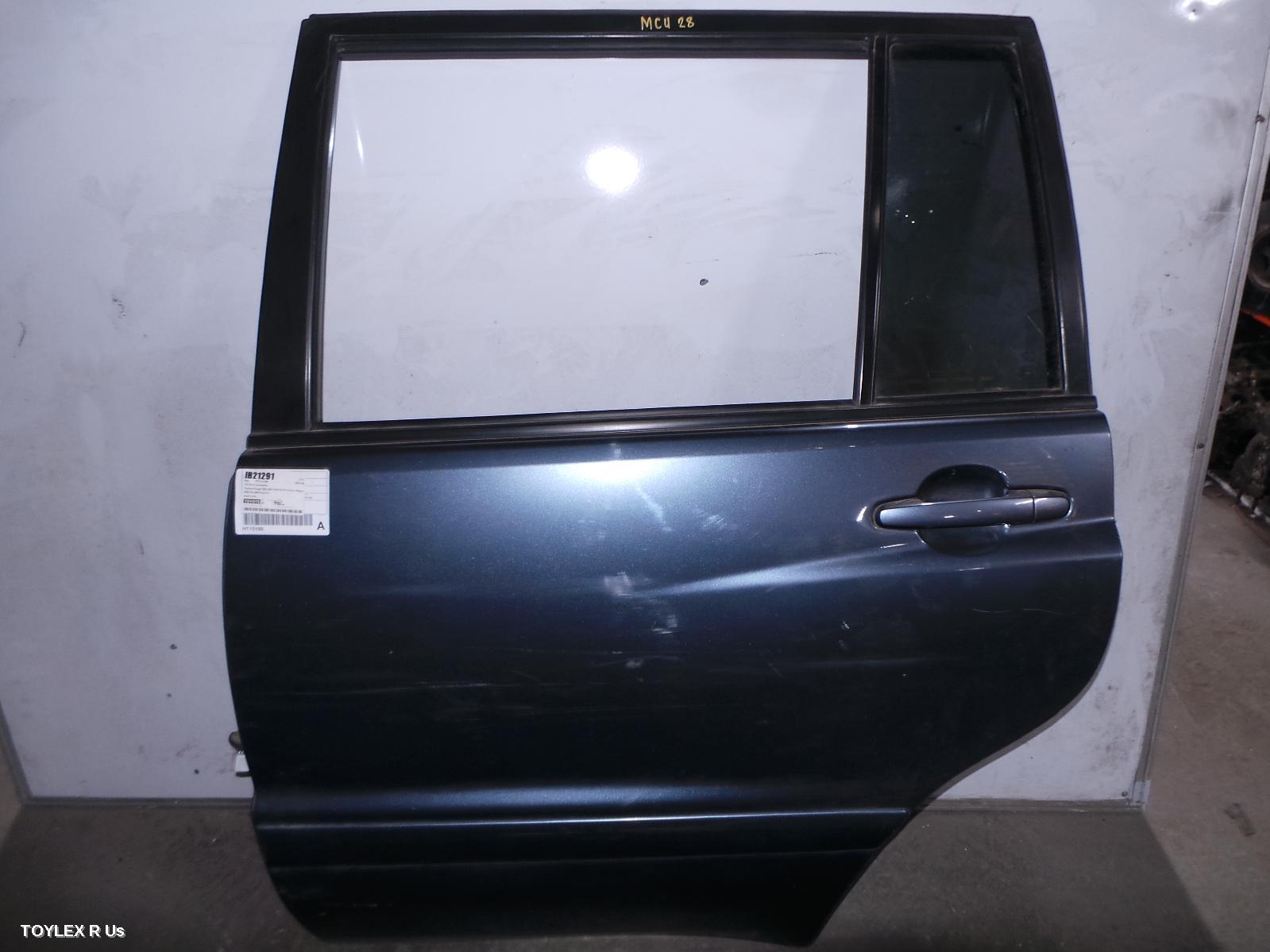TOYOTA KLUGER 2004 Left Rear Door/Sliding MCU28R