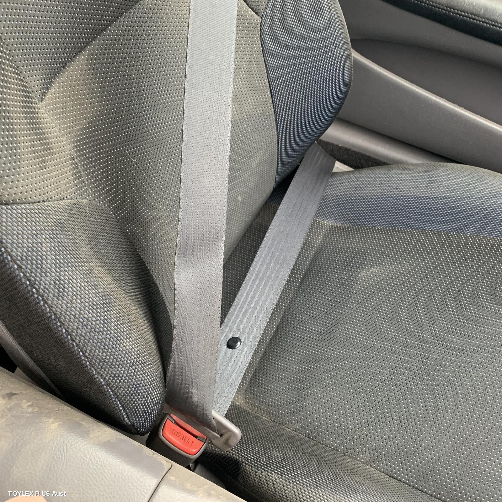 TOYOTA CELICA 2000 Seatbelt/Stalk LH FRONT, SEAT BELT ONLY, ZZT231