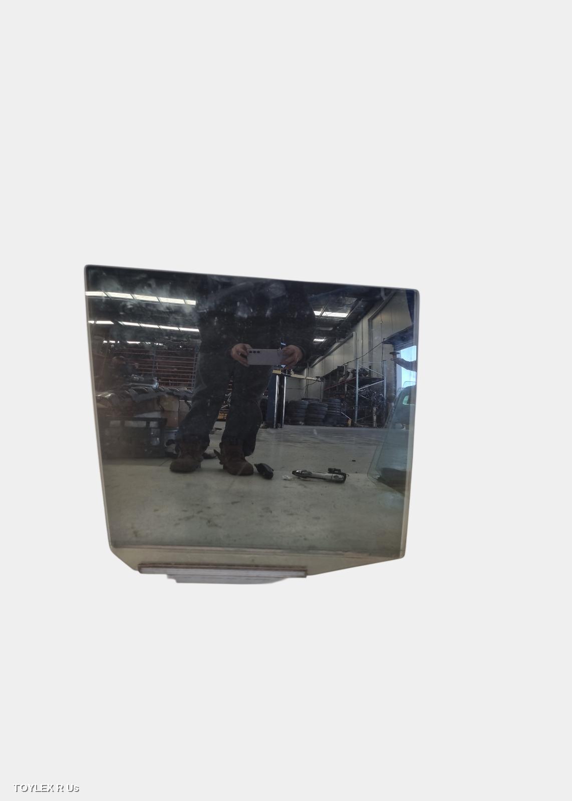 TOYOTA PRADO 2000 Right Rear Door Window 95 SERIES