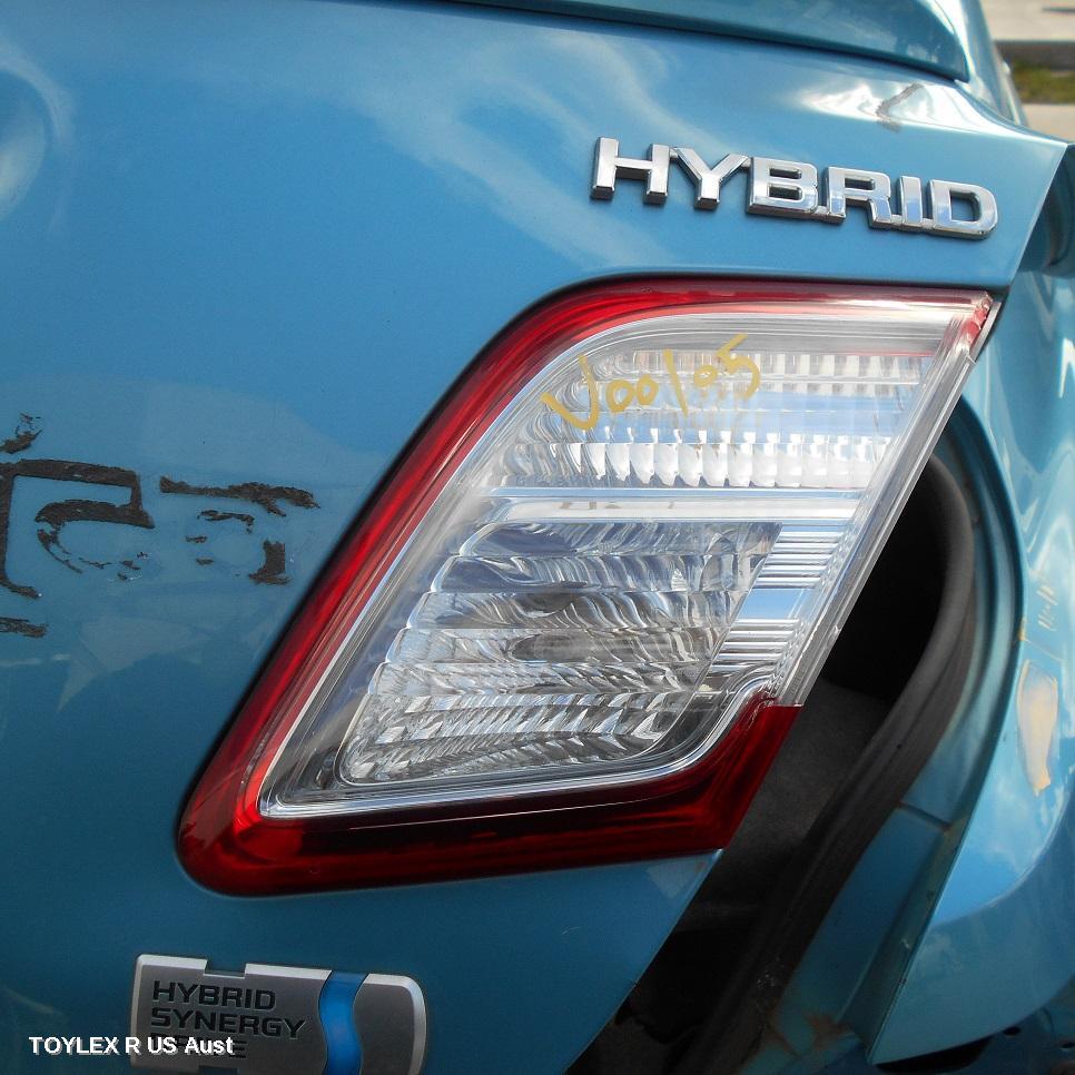 TOYOTA CAMRY 2009 Rear Garnish BOOTLID LAMP (RH SIDE), HYBRID, LED TYPE, AHV40