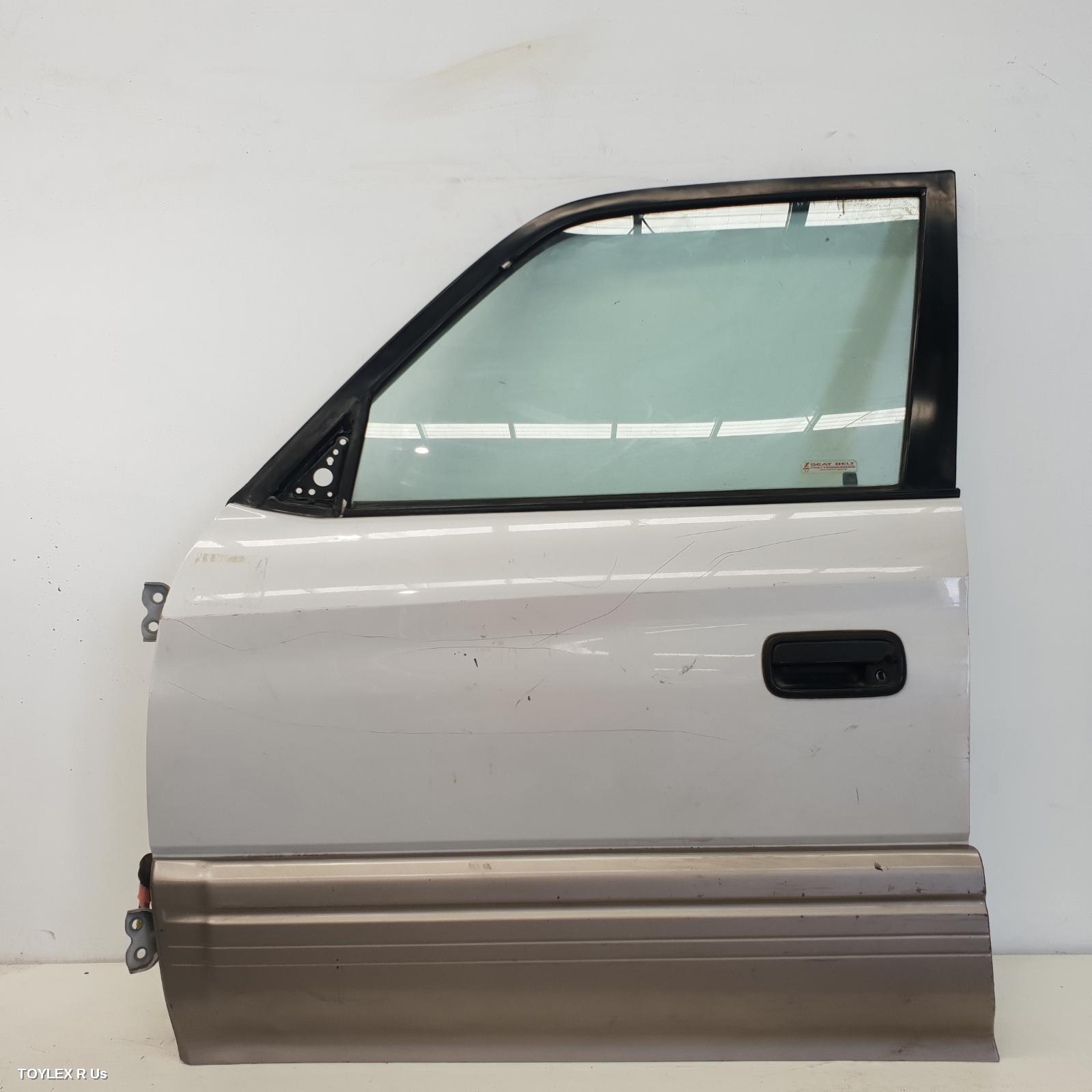 TOYOTA PRADO 2000 Left Front Door 95 SERIES, W/ MOULD (GXL, VX, TX, GRANDE)