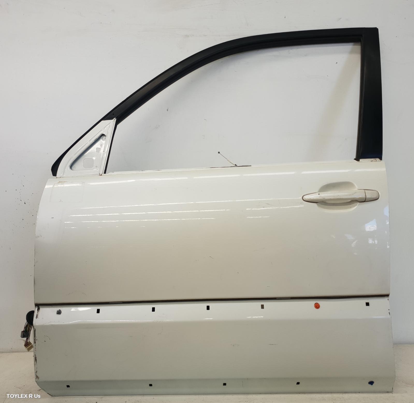 TOYOTA PRADO 2005 Left Front Door 120 SERIES, W/ FLARE TYPE