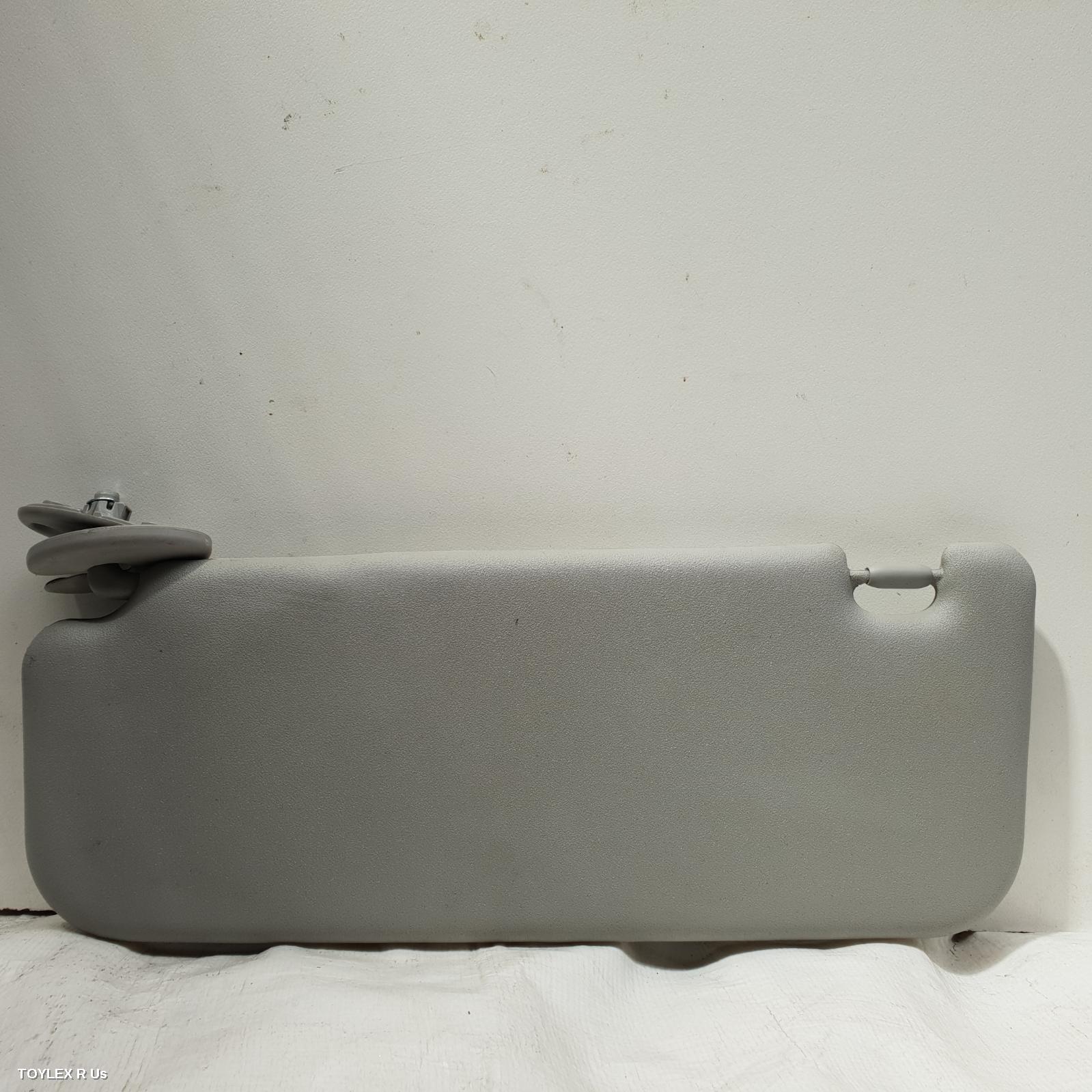 TOYOTA HILUX 2016 Sunvisor RH SIDE