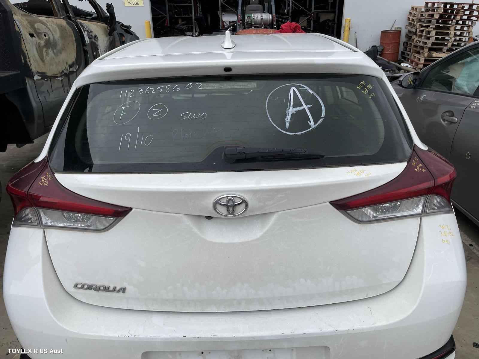 TOYOTA COROLLA 2016 Bootlid/Tailgate TAILGATE, ZRE182R/ZWE186R