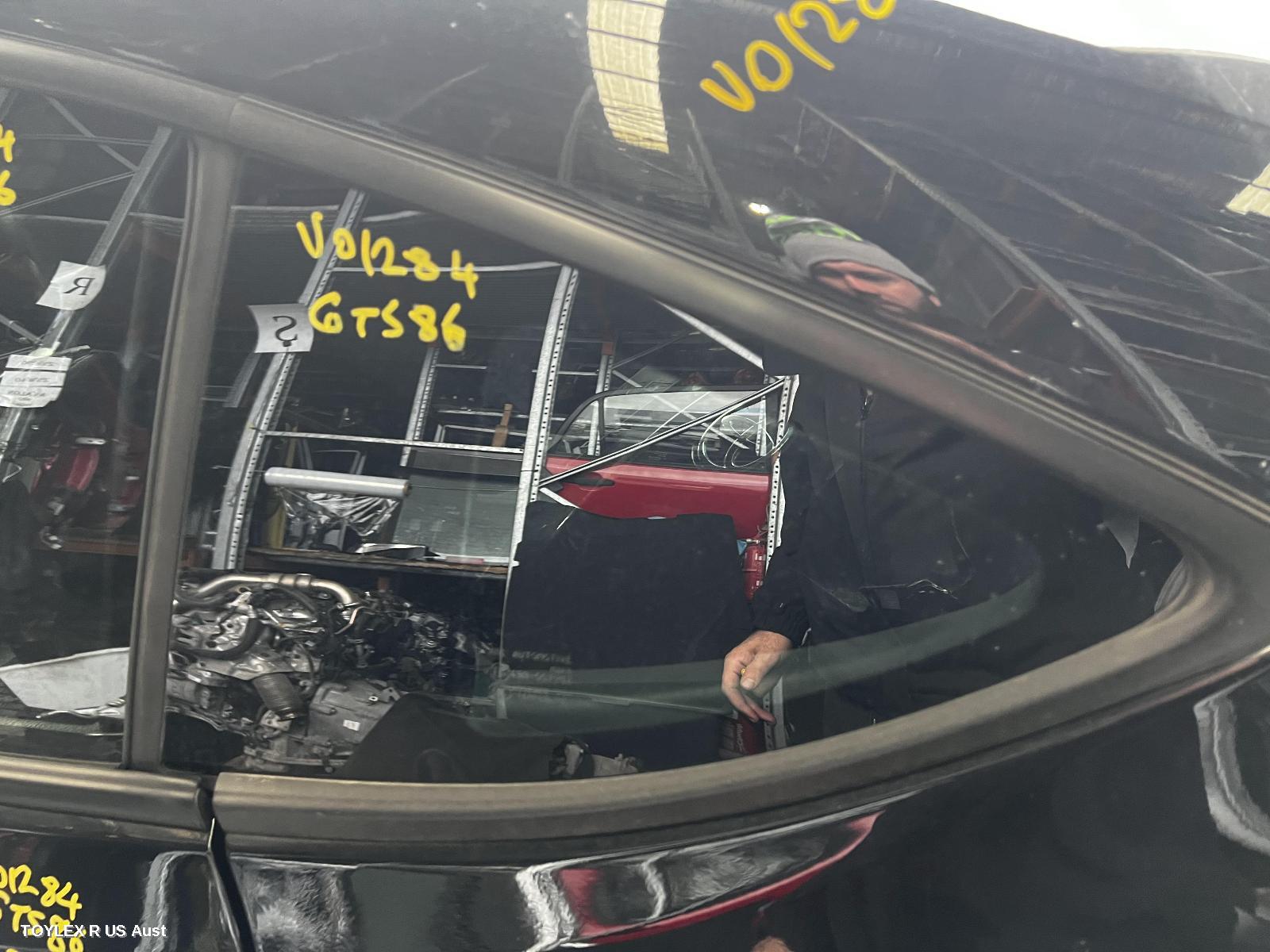 TOYOTA 86 2020 Left Rear Side Glass ZN6