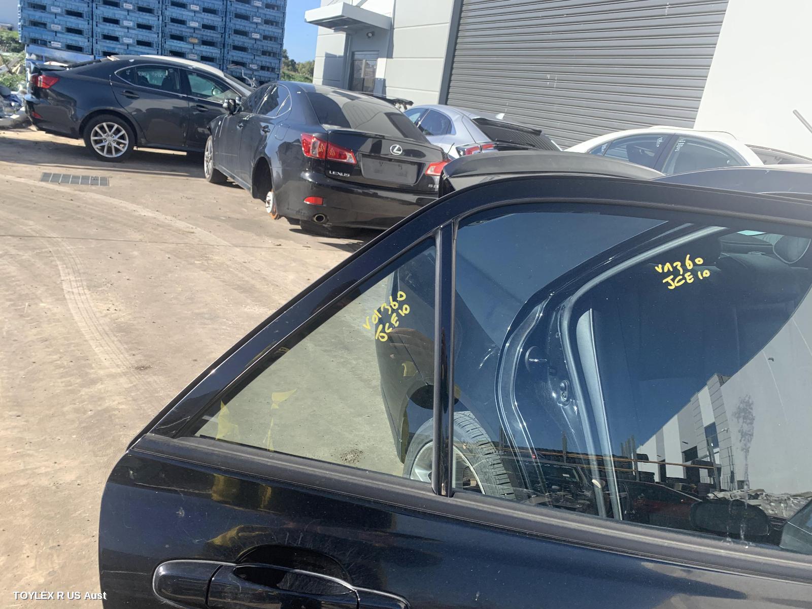 LEXUS IS200/IS300 2003 Right Rear 1/4 Door Glass IS200/IS300