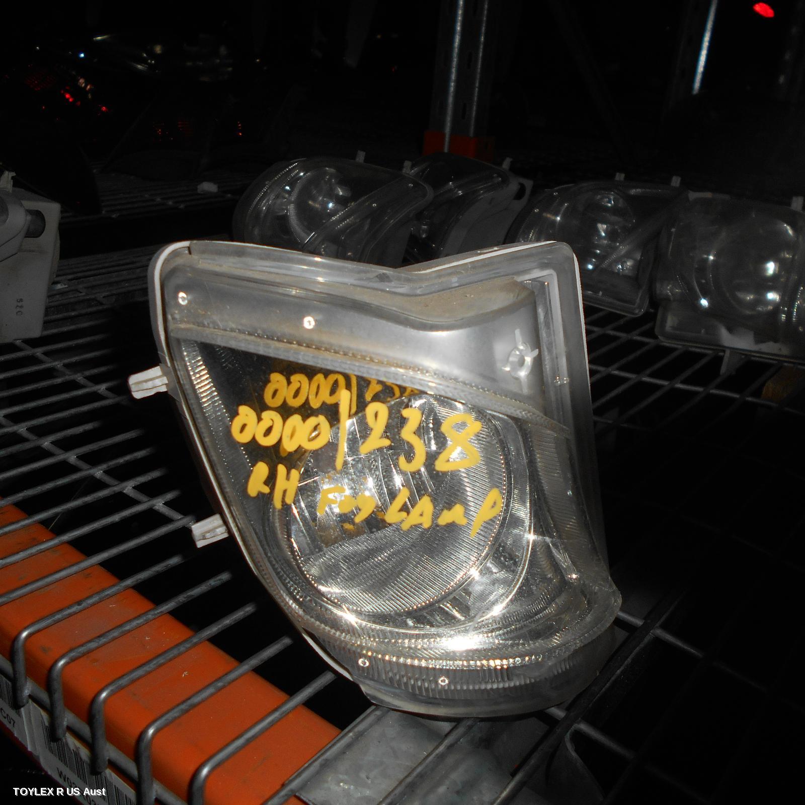 LEXUS IS250/IS250C 2006 Right Indicator/Fog/Side IS250, BUMPER FOGLAMP, GSE20R