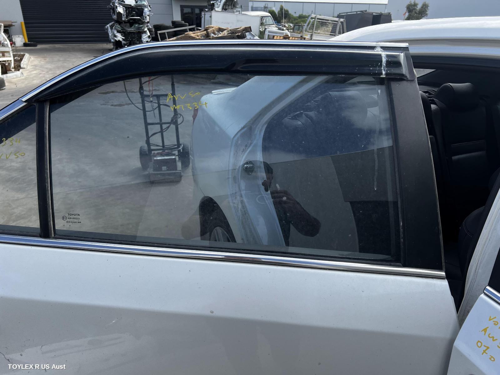 TOYOTA CAMRY 2014 Right Rear Door Window ASV50/AVV50