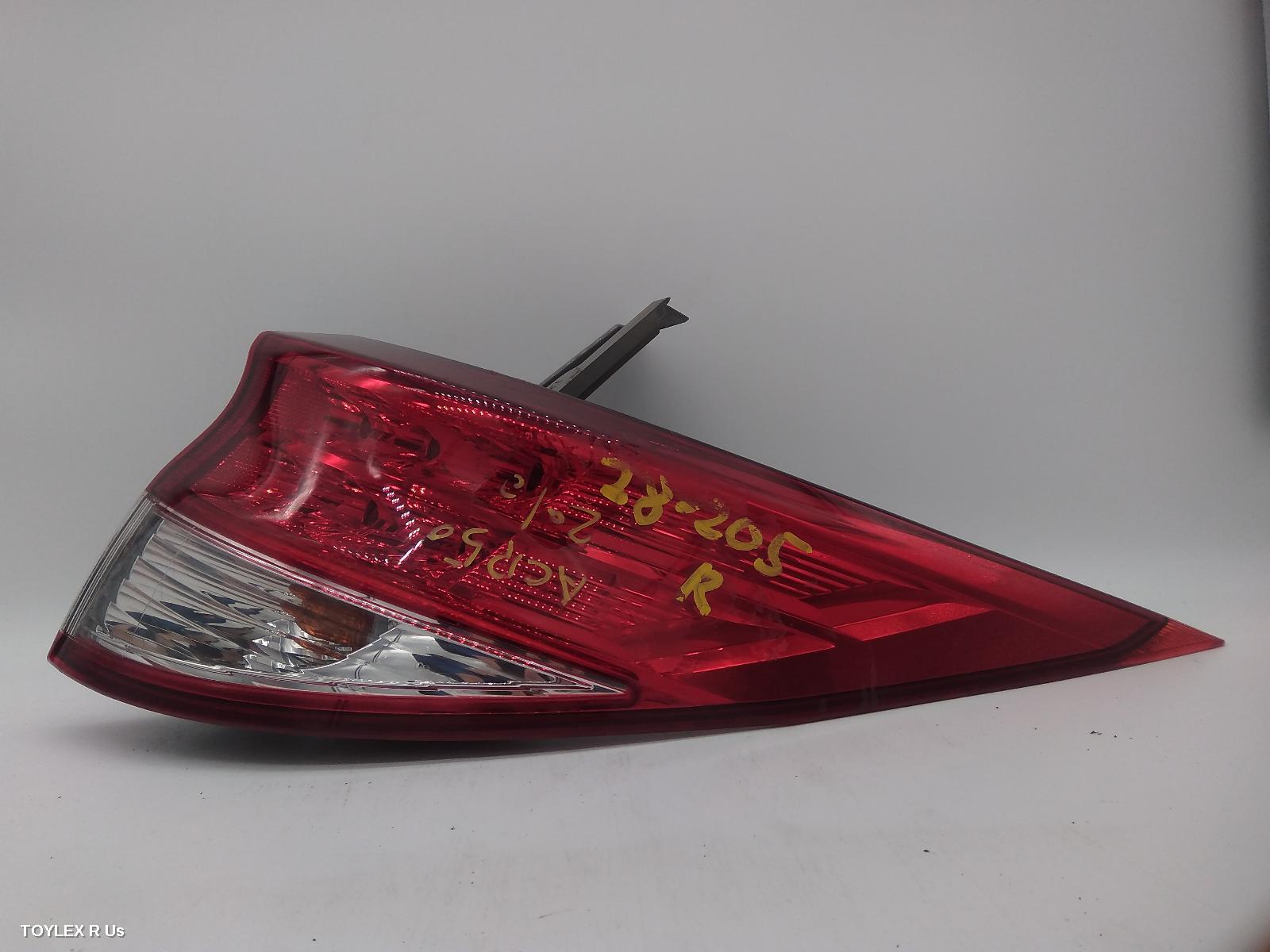 TOYOTA TARAGO 2017 Right Taillight ACR50R