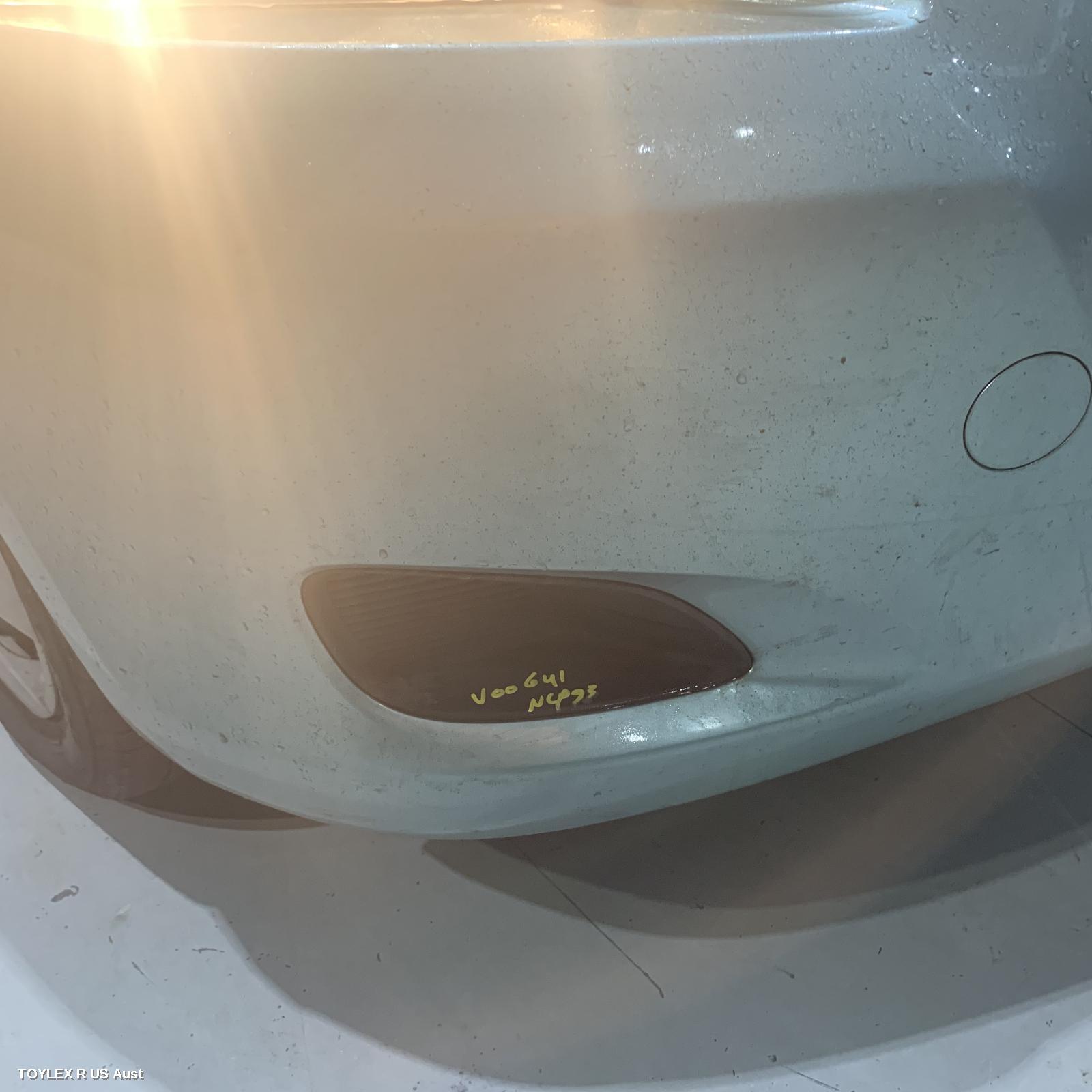 TOYOTA YARIS 2010 Right Indicator/Fog/Side FOGLAMP BLANKING PLATE, NCP9#, 10/05- (AUS ONLY)