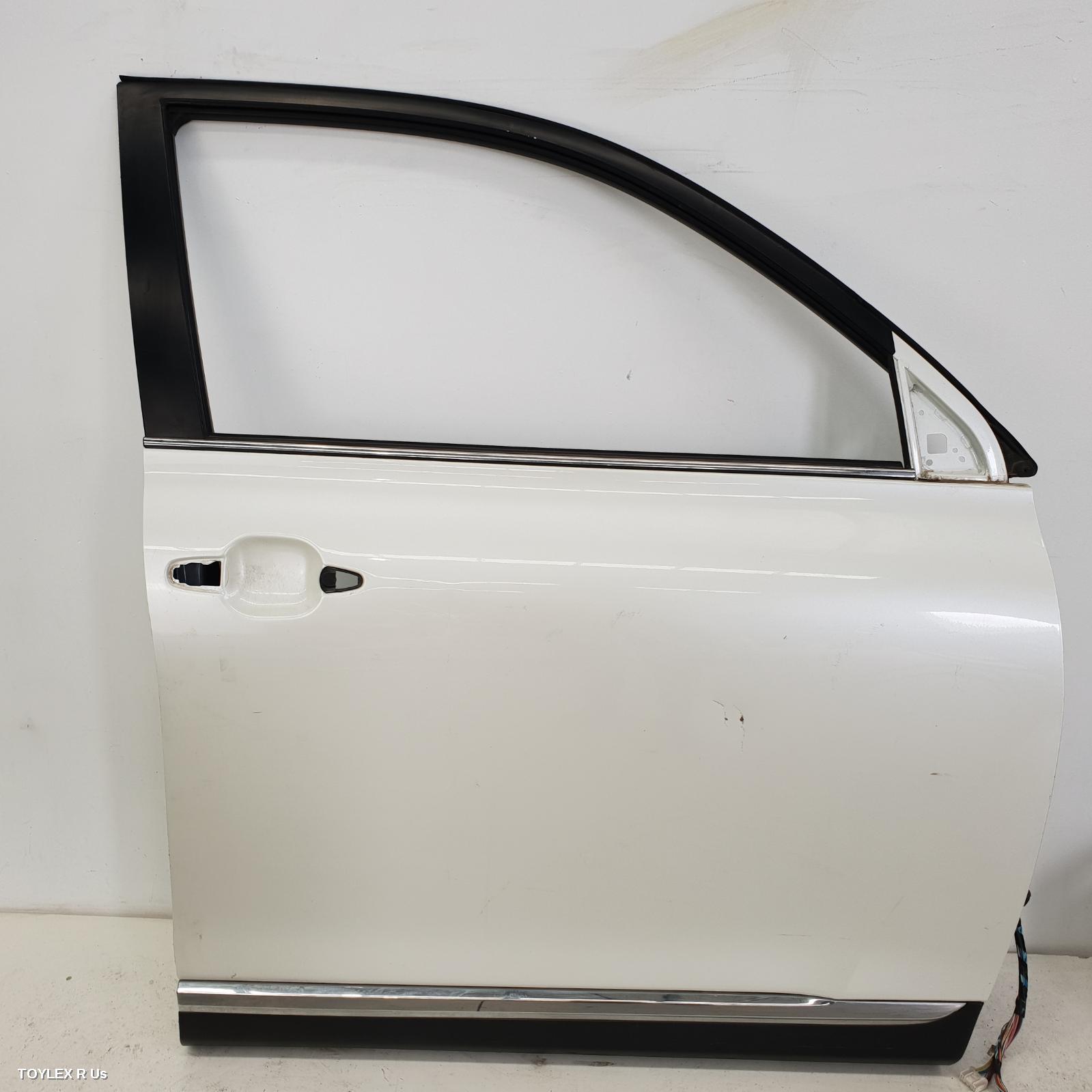 TOYOTA KLUGER 2012 Right Front Door GSU40-GSU45