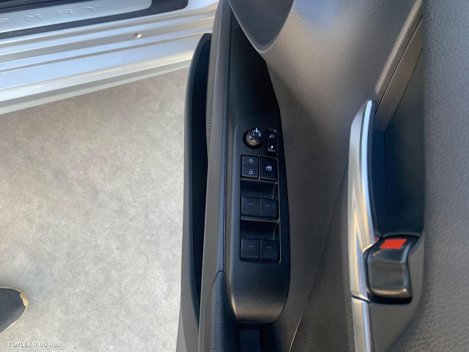 TOYOTA CAMRY 2021 Pwr Dr Wind Switch RH FRONT (MASTER SWITCH), XV70