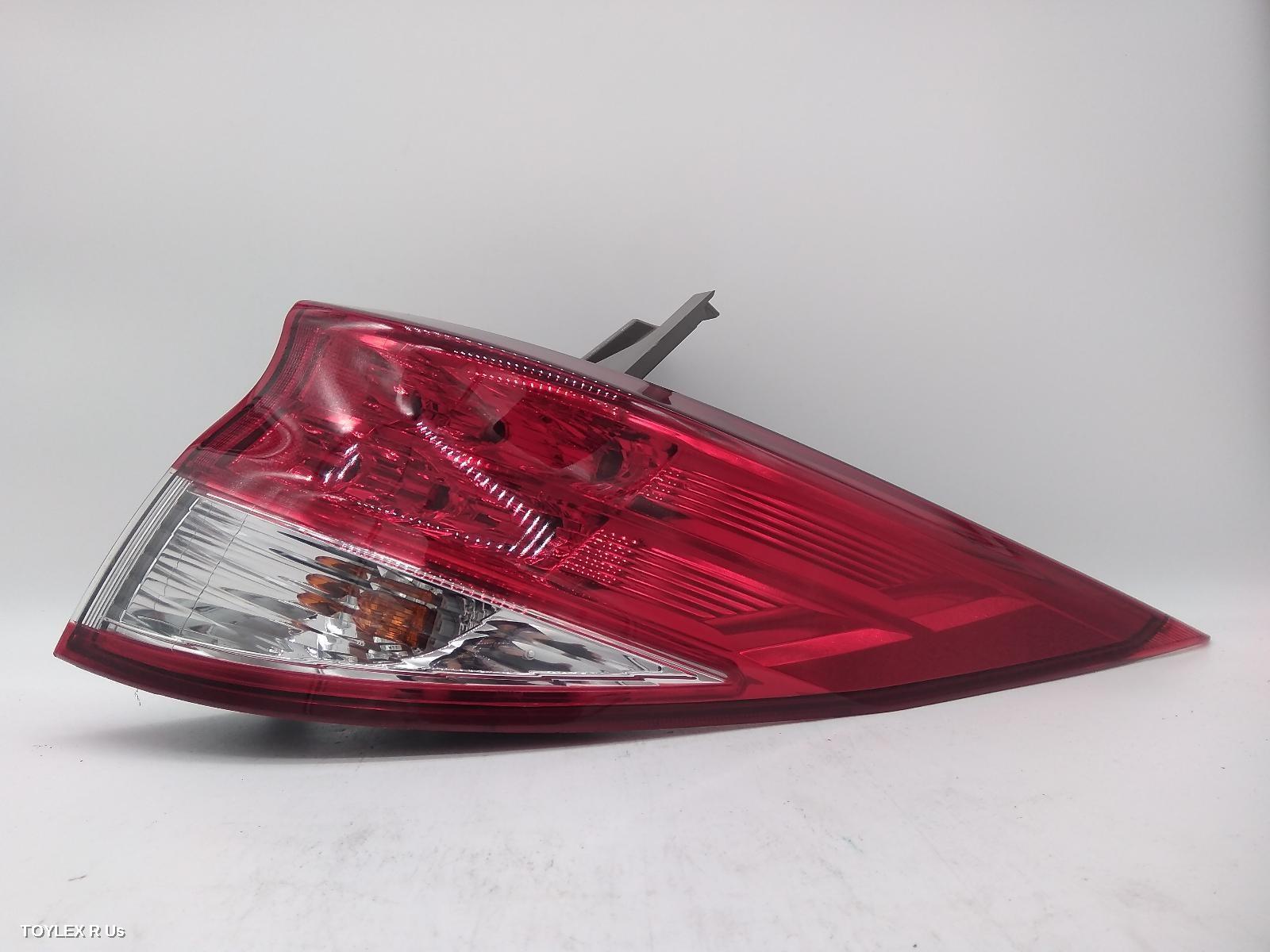 TOYOTA TARAGO 2010 Right Taillight ACR50R