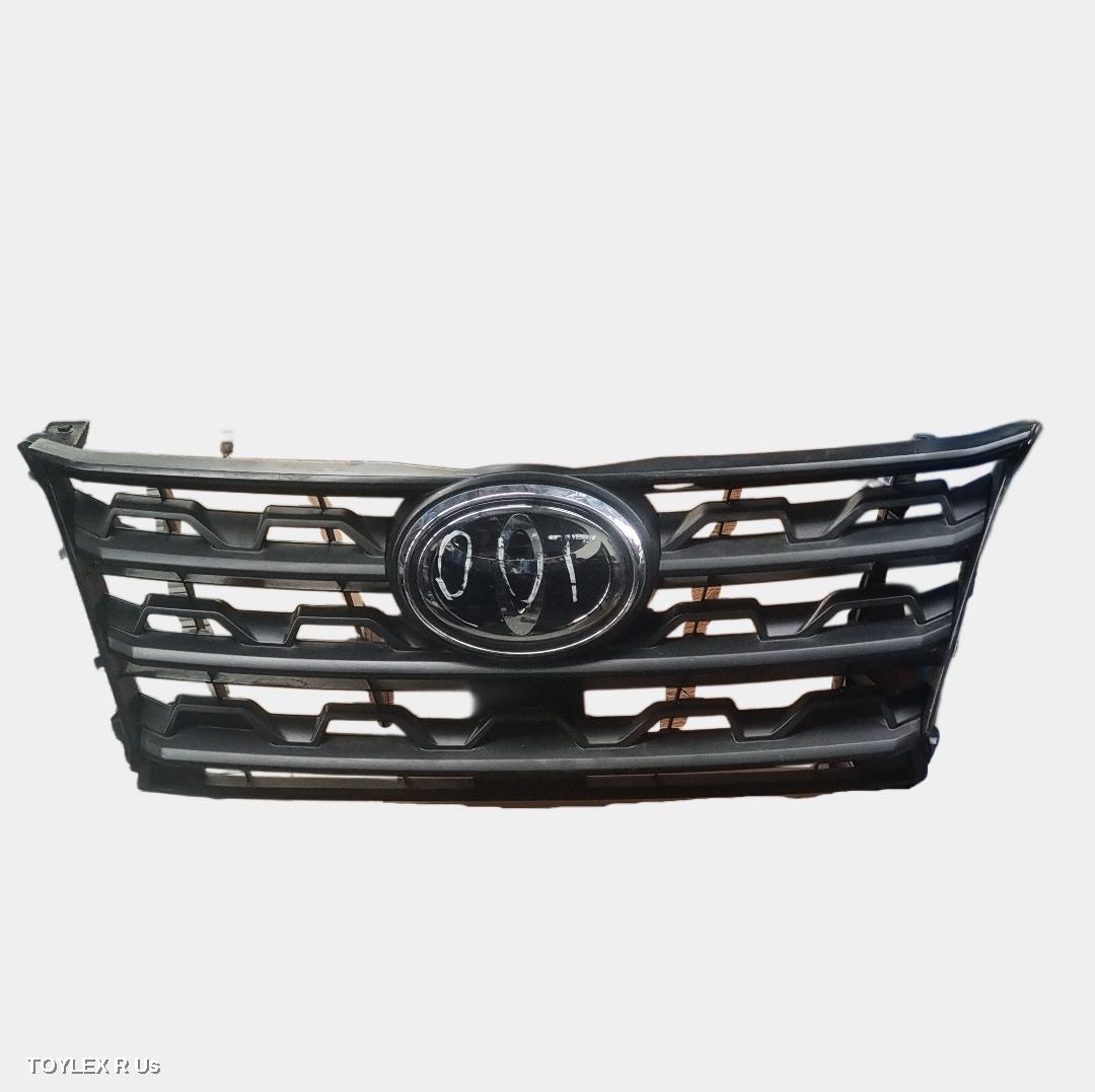 TOYOTA FORTUNER 2023 Grille RADIATOR GRILLE, W/ CAMERA TYPE, GUN156R