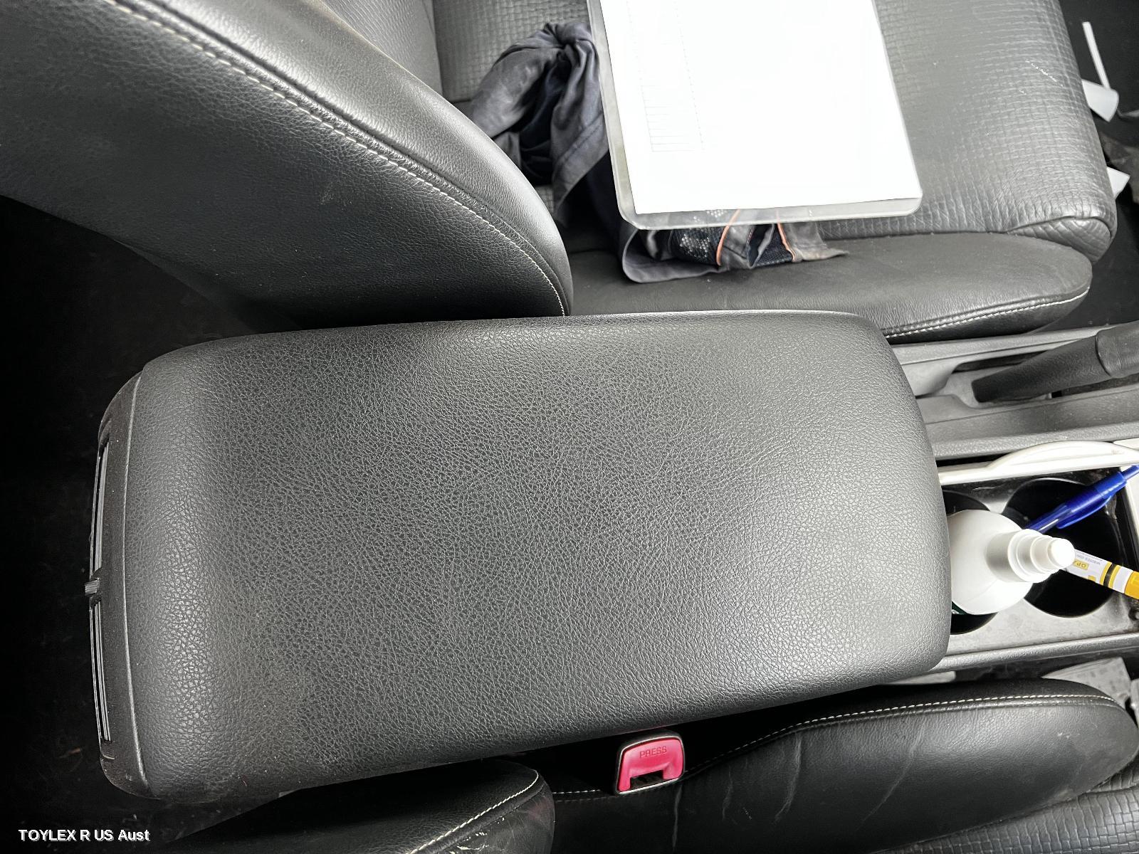 TOYOTA CAMRY, Console, ACV40, 06/06-11/11