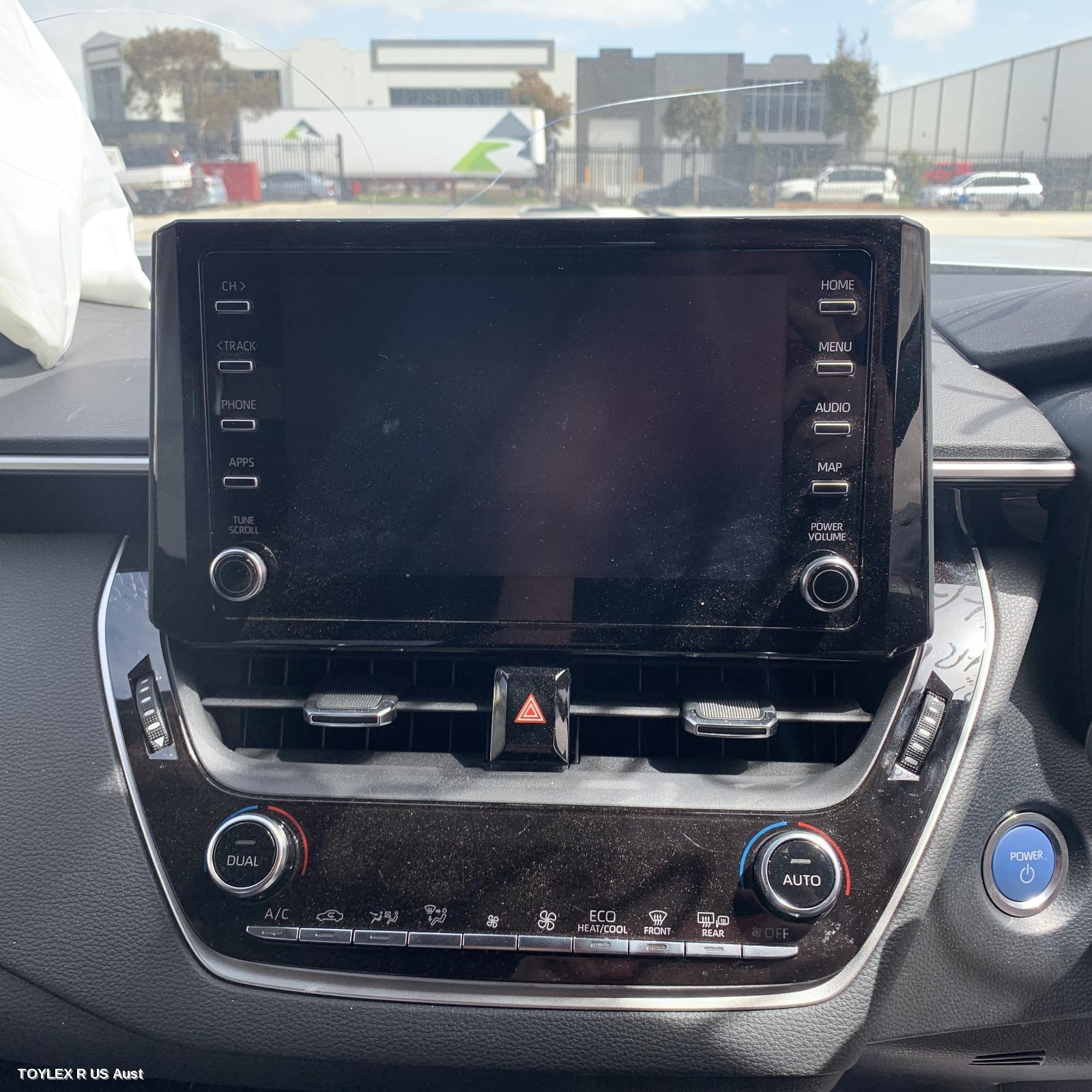 TOYOTA COROLLA 2018 Radio/Cd/Dvd/Sat/Tv DISPLAY UNIT, 8IN TOUCHSCREEN, W/ SAT NAV TYPE, E210