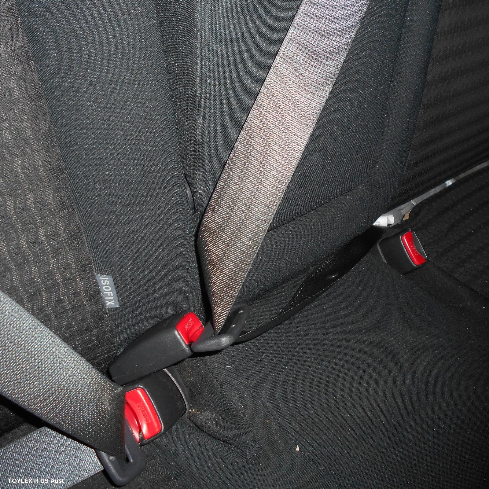 TOYOTA COROLLA 2007 Seatbelt/Stalk CENTRE REAR, SEAT BELT ONLY, ZRE152/153R, SEDAN