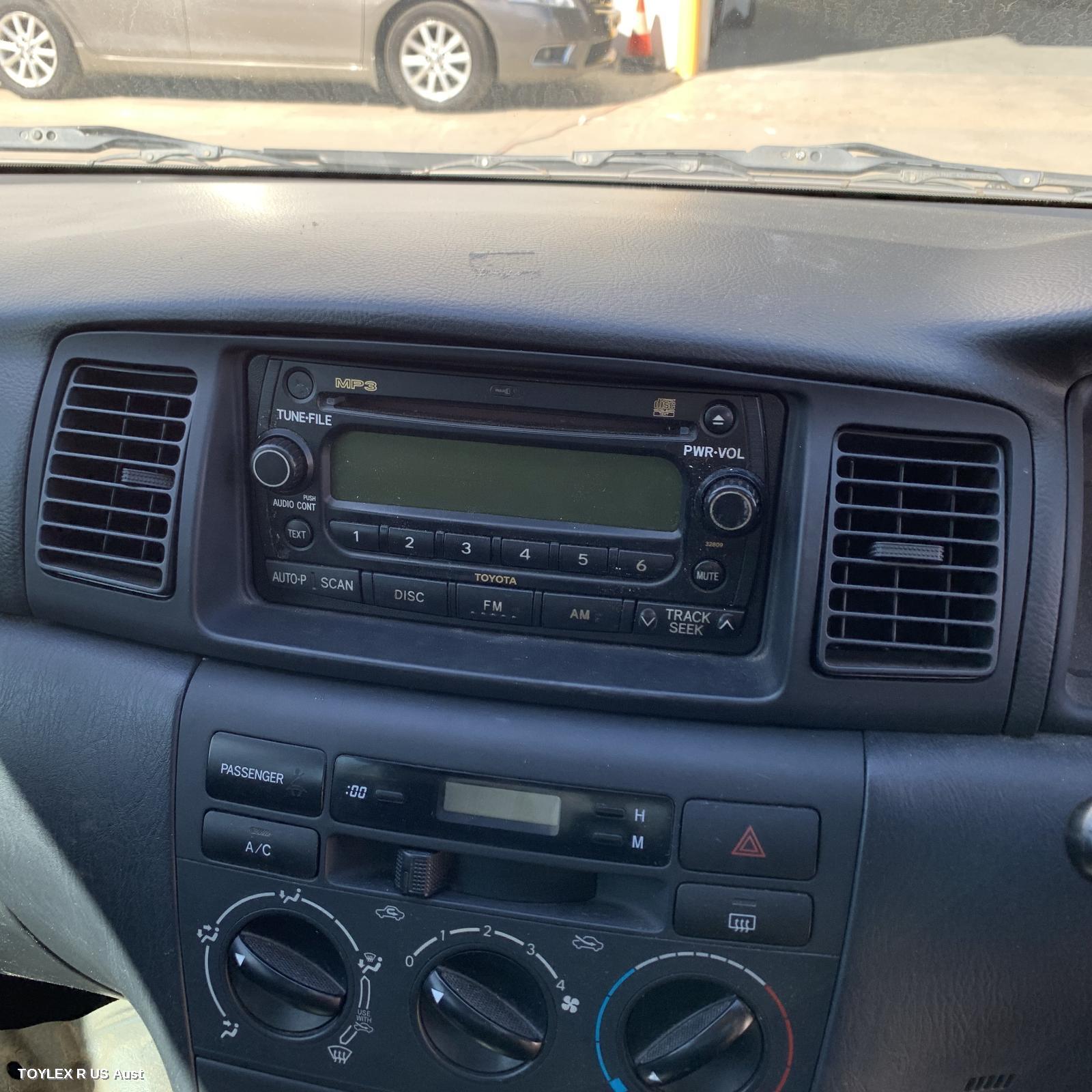 TOYOTA COROLLA 2005 Radio/Cd/Dvd/Sat/Tv FACTORY CD PLAYER, ZZE122, W/ MP3 PLAYER TYPE