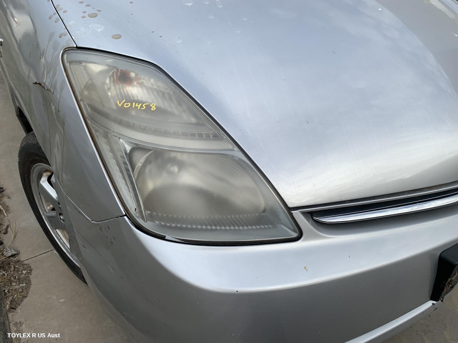TOYOTA PRIUS 2007 Right Headlamp NHW20R