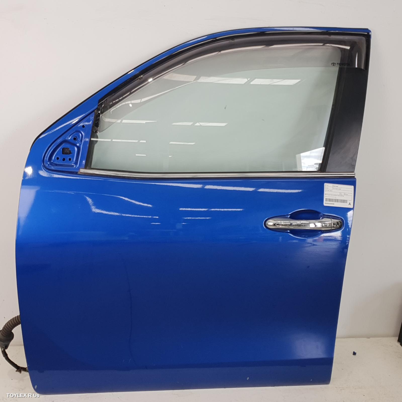 TOYOTA FORTUNER 2016 Left Front Door GUN156R