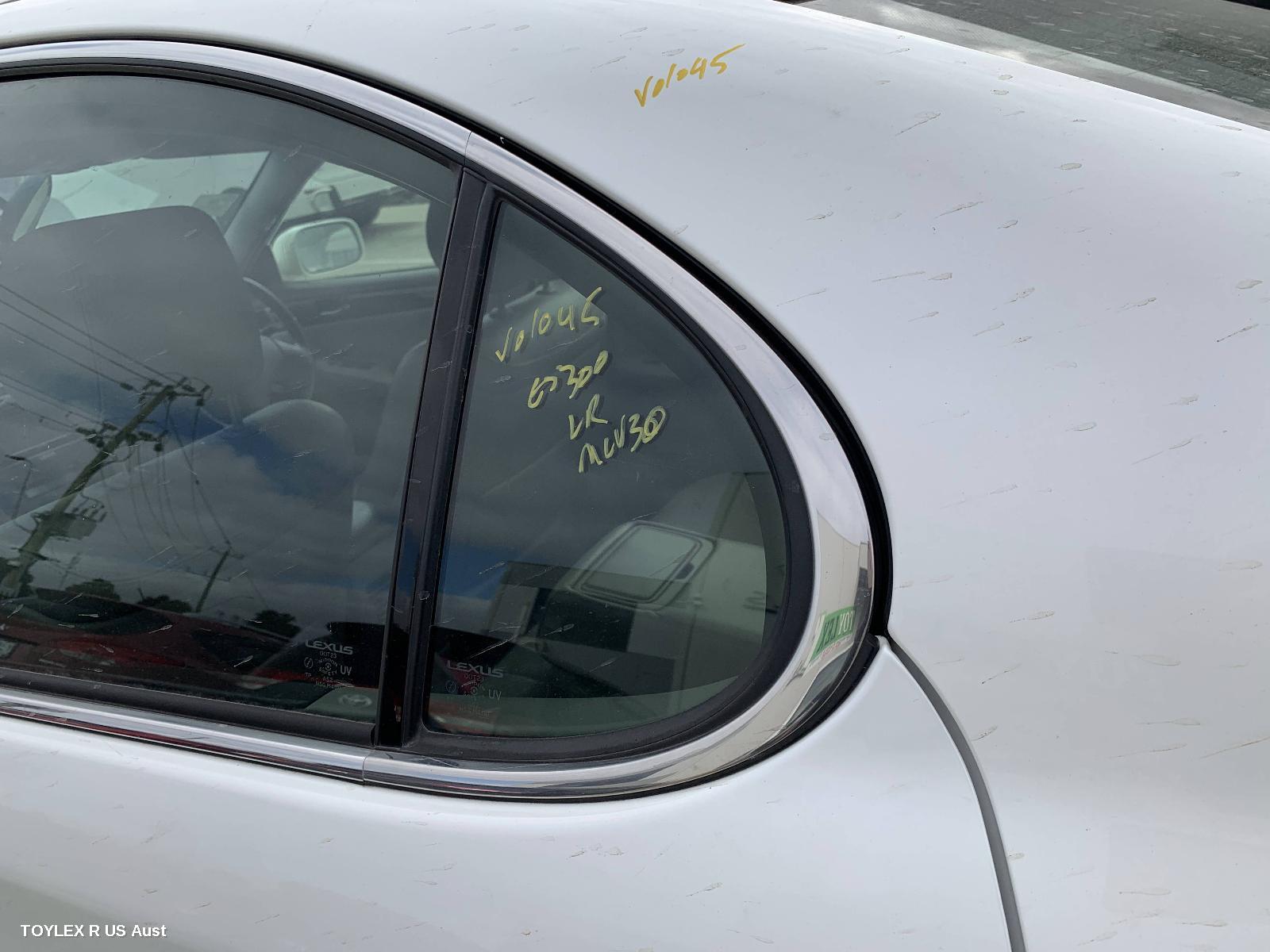 LEXUS ES300 (92-05) 2001 Left Rear 1/4 Door Glass MCV30