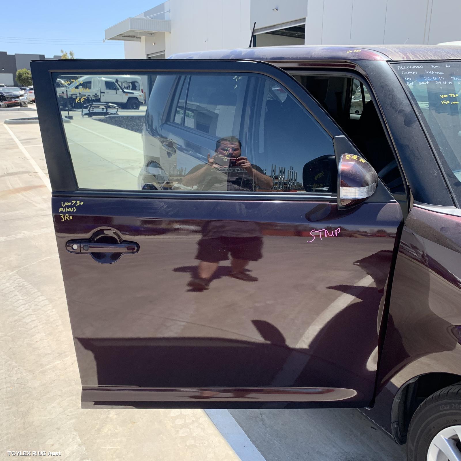 TOYOTA RUKUS 2011 Right Front Door AZE151R