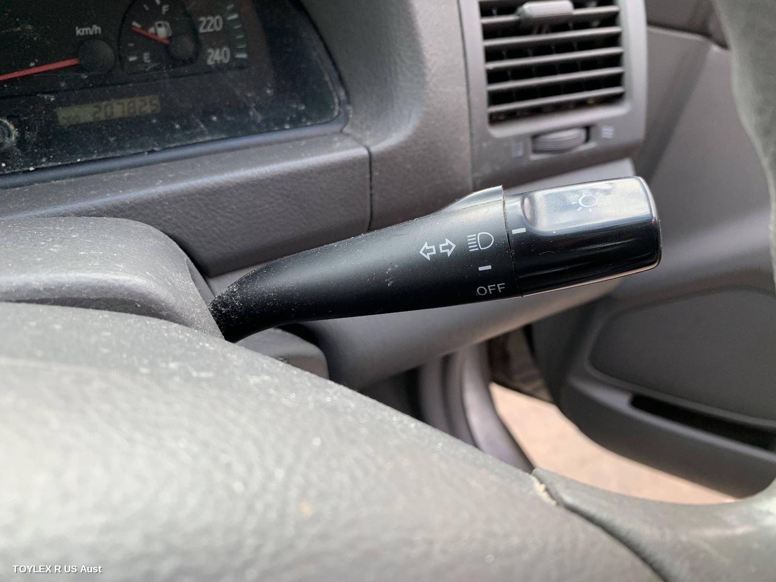 TOYOTA CAMRY 2003 Combination Switch FLASHER SWITCH, SK36, NON SPORTIVO