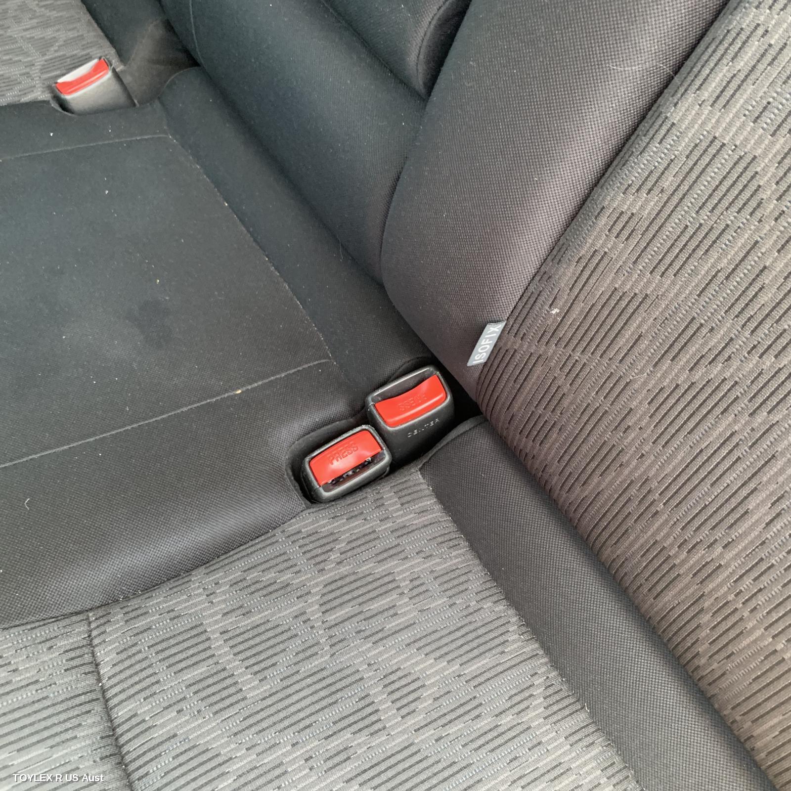 TOYOTA RUKUS 2011 Seatbelt/Stalk CENTRE REAR, SEAT BELT STALK ONLY, AZE151R