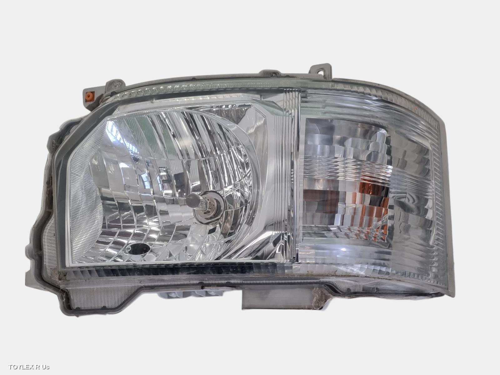 TOYOTA HIACE 2015 Left Headlamp TRH/KDH, SLWB