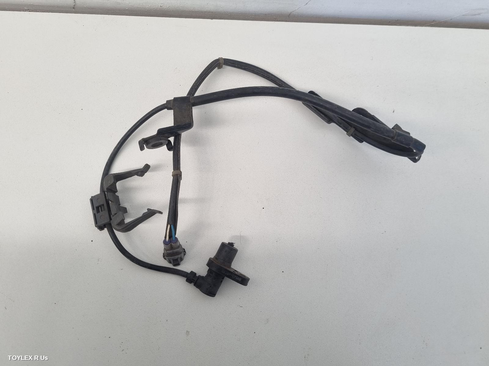 TOYOTA KLUGER 2005 Abs Sensor LH FRONT, MCU28R