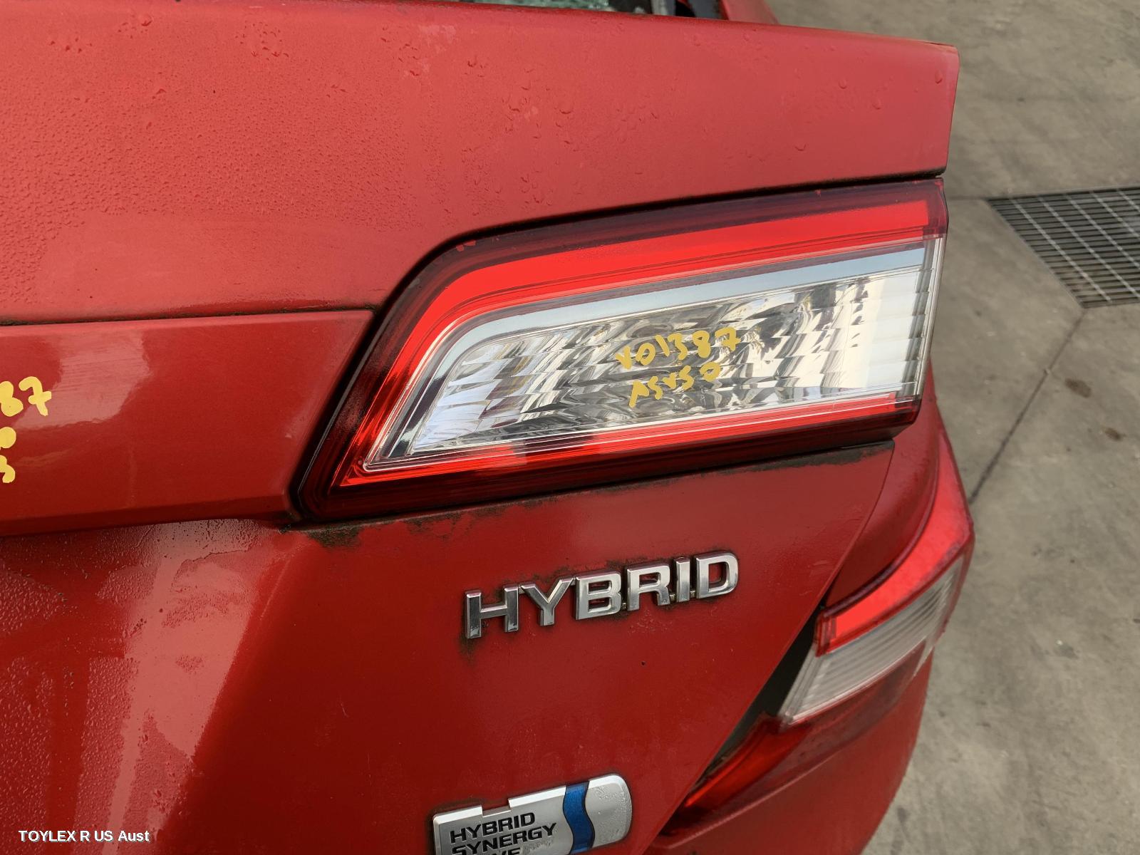 TOYOTA CAMRY 2012 Rear Garnish BOOTLID LAMP (RH SIDE), AVV50, HYBRID