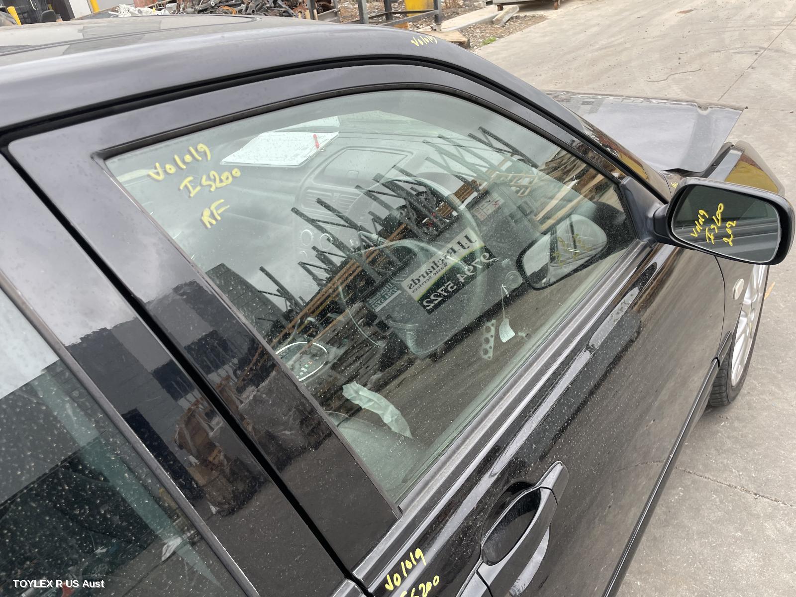 LEXUS IS200/IS300 2005 Right Front Door Window IS200/IS300
