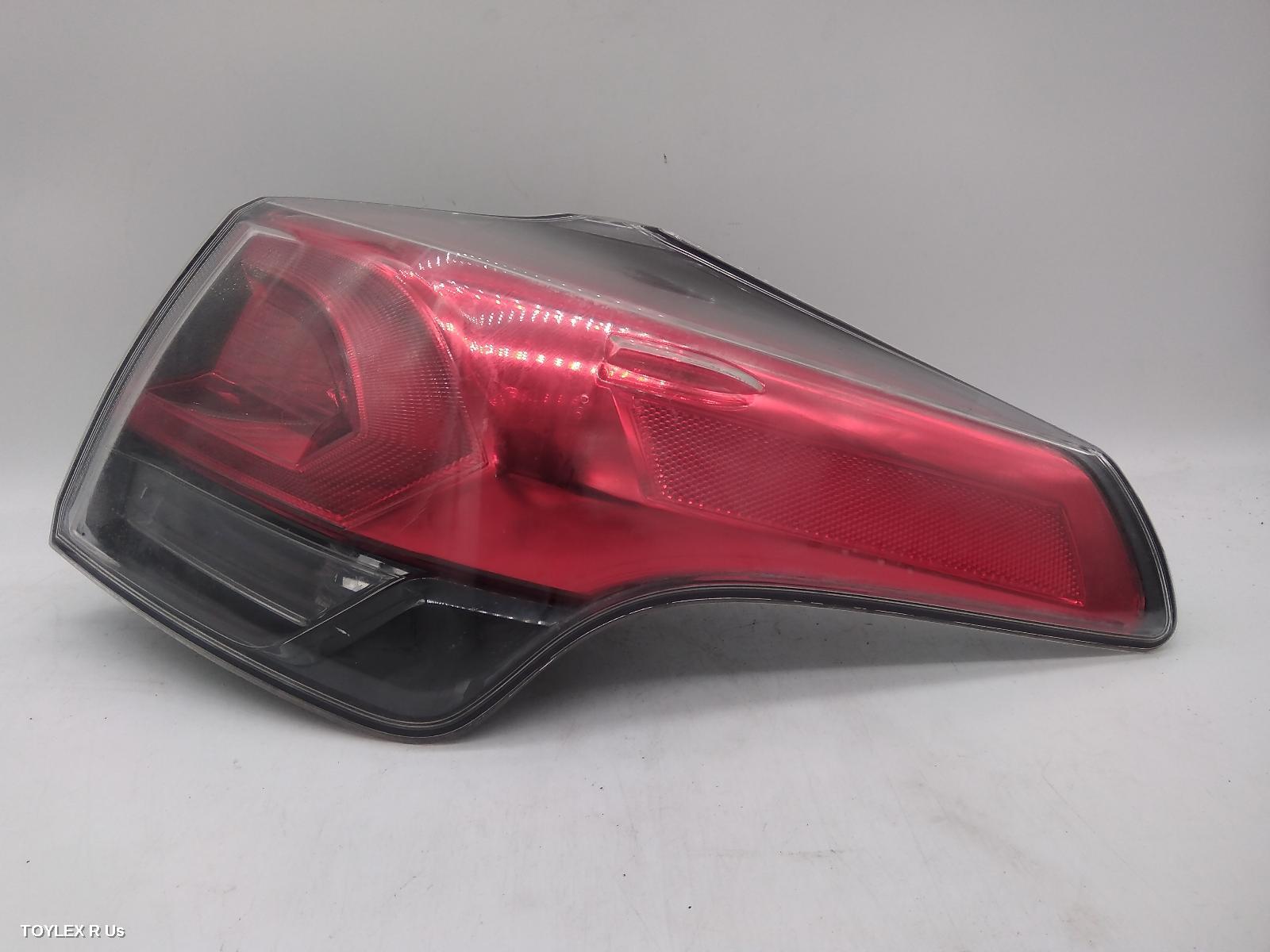 TOYOTA RAV4 2017 Right Taillight IN BODY, XA40
