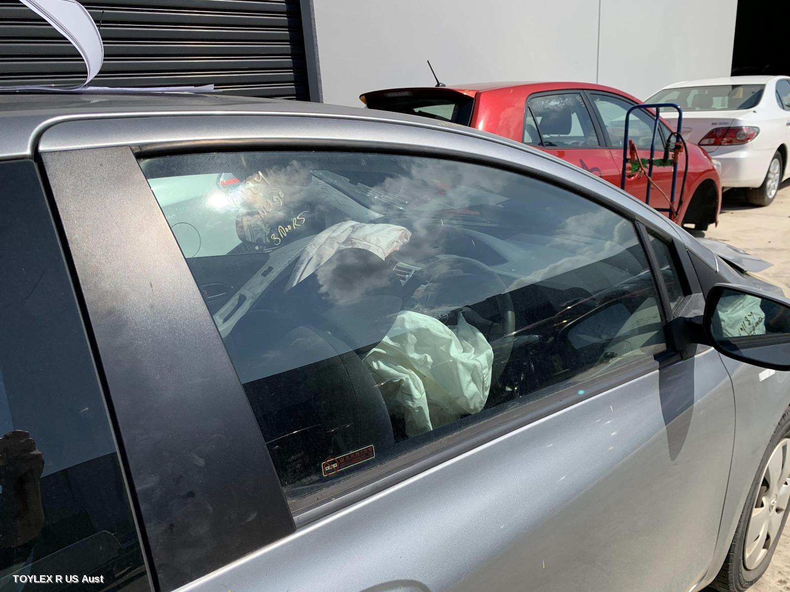 TOYOTA YARIS 2006 Right Front Door Window NCP9#, 3DR HATCH