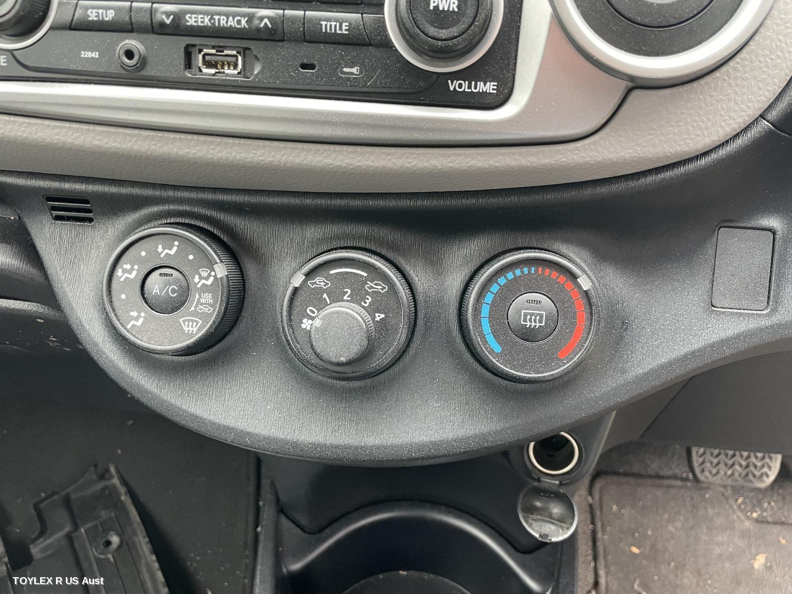 TOYOTA YARIS 2012 Heater/Ac Controls NCP13#, STANDARD TYPE