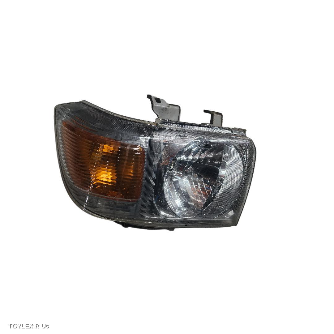 TOYOTA LANDCRUISER 2010 Right Headlamp 76/78/79 SERIES (MY07 UPDATE), HALOGEN TYPE, BLACK TYPE
