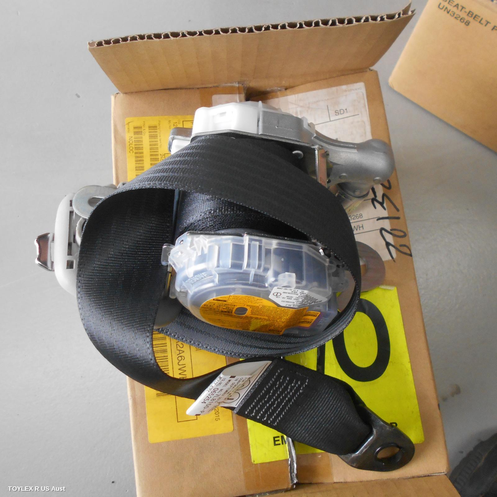 TOYOTA COROLLA 2005 Seatbelt/Stalk LH FRONT, SEAT BELT ONLY, DUAL AIR BAG, ZZE122