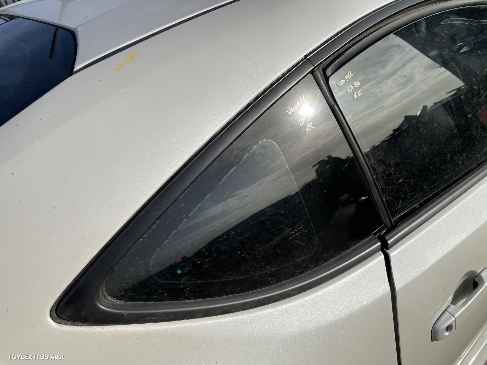 TOYOTA 86 2013 Right Rear Side Glass ZN6