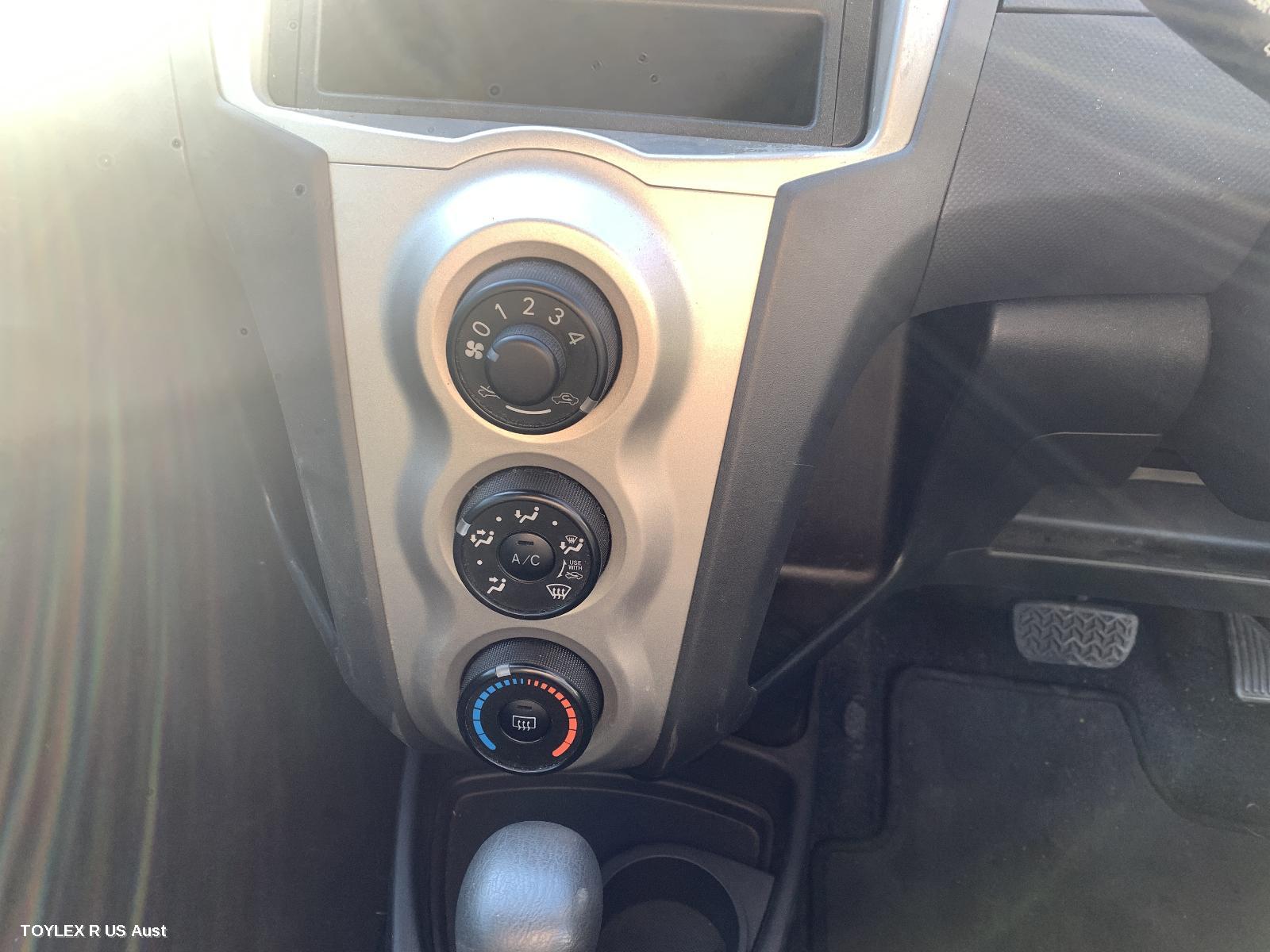 TOYOTA YARIS 2010 Heater/Ac Controls NCP9#, STANDARD TYPE, HATCH