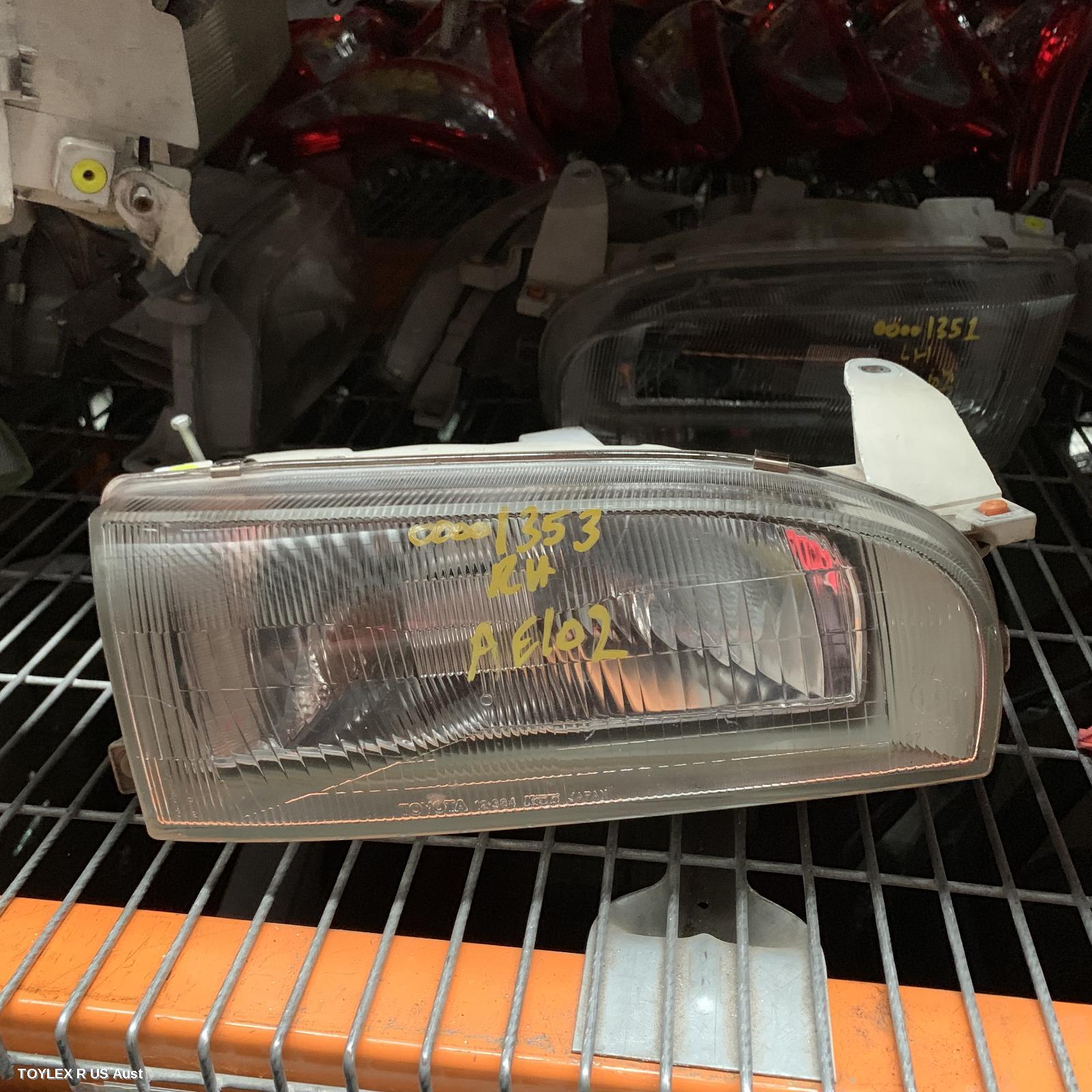 TOYOTA SPRINTER, Right Headlamp, AE102 (AUST TYPE), GLASS LENS TYPE, 05/94-06/96
