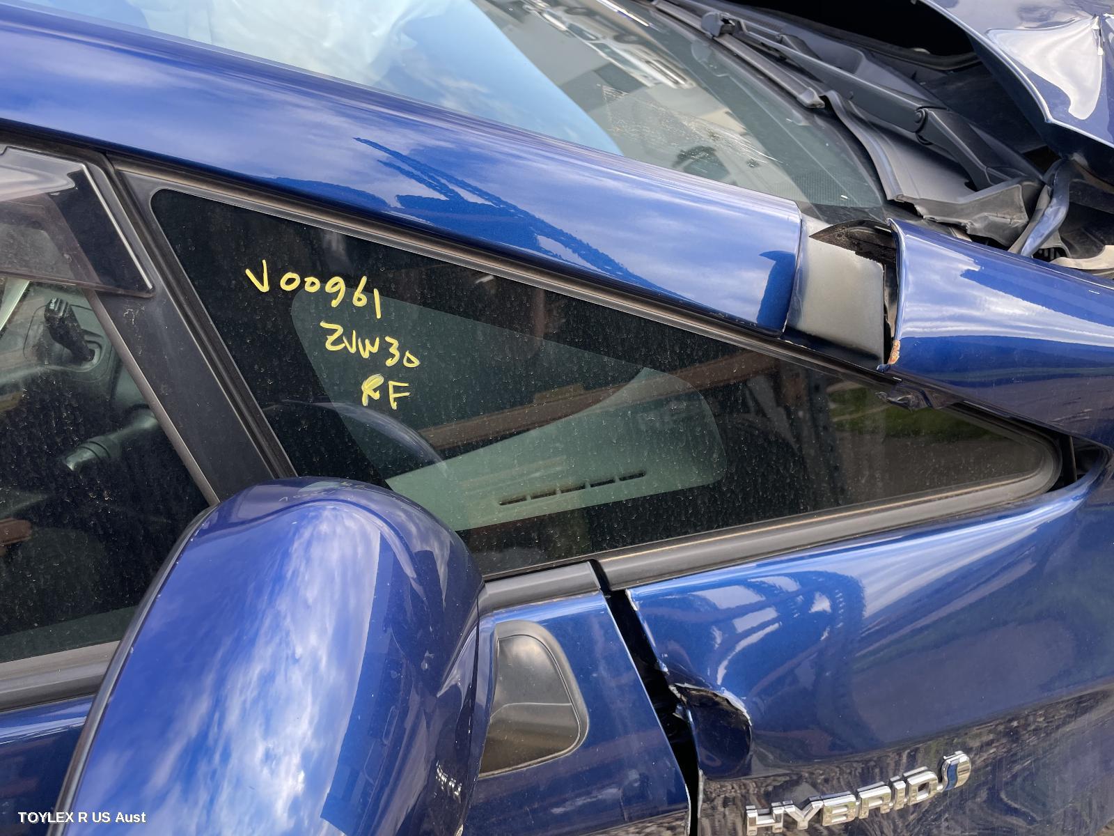TOYOTA PRIUS 2009 Right Front 1/4 Door Glass ZVW30R, HATCH