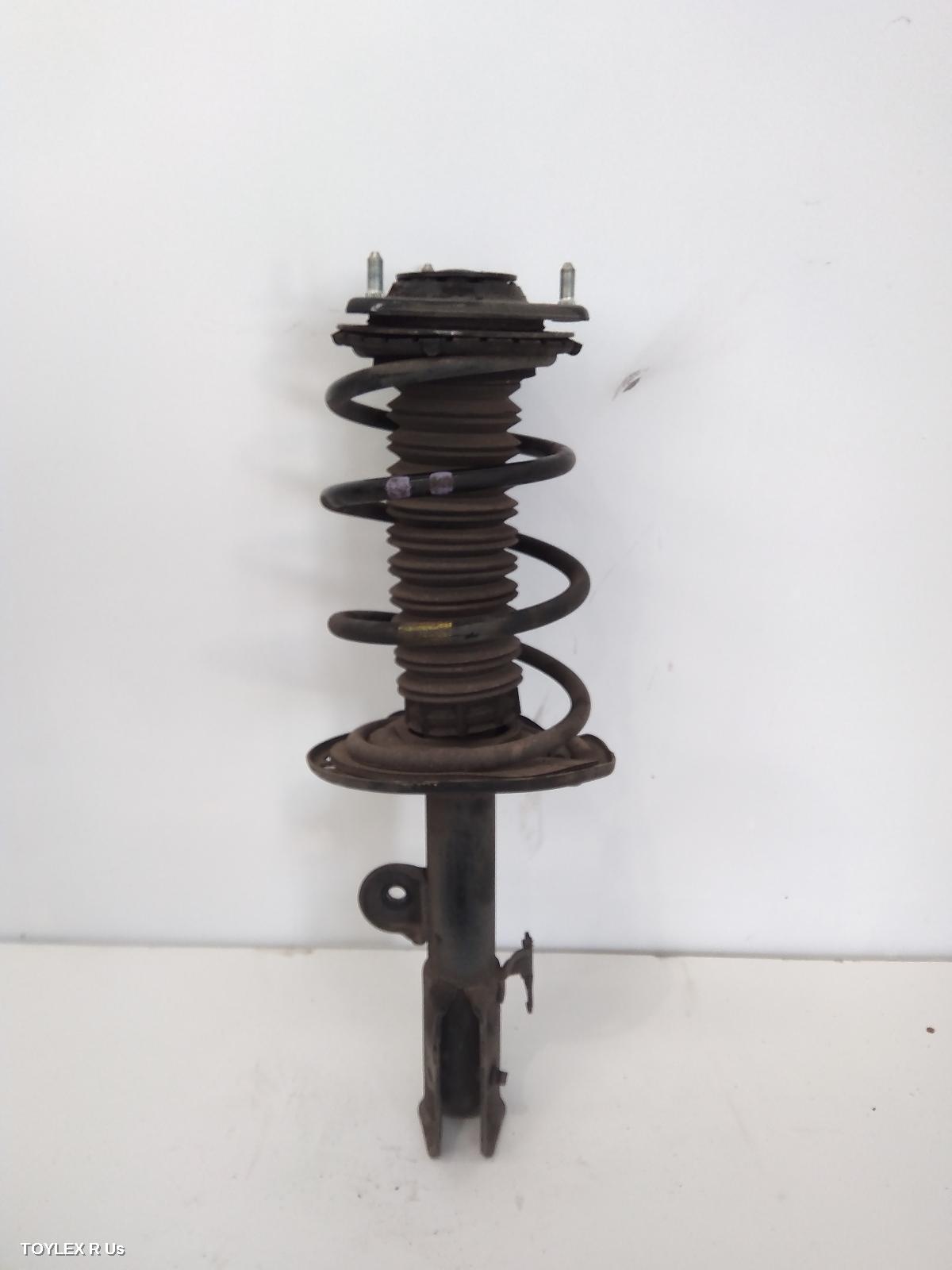 TOYOTA RAV4 2018 Left Front Strut XA40, PETROL
