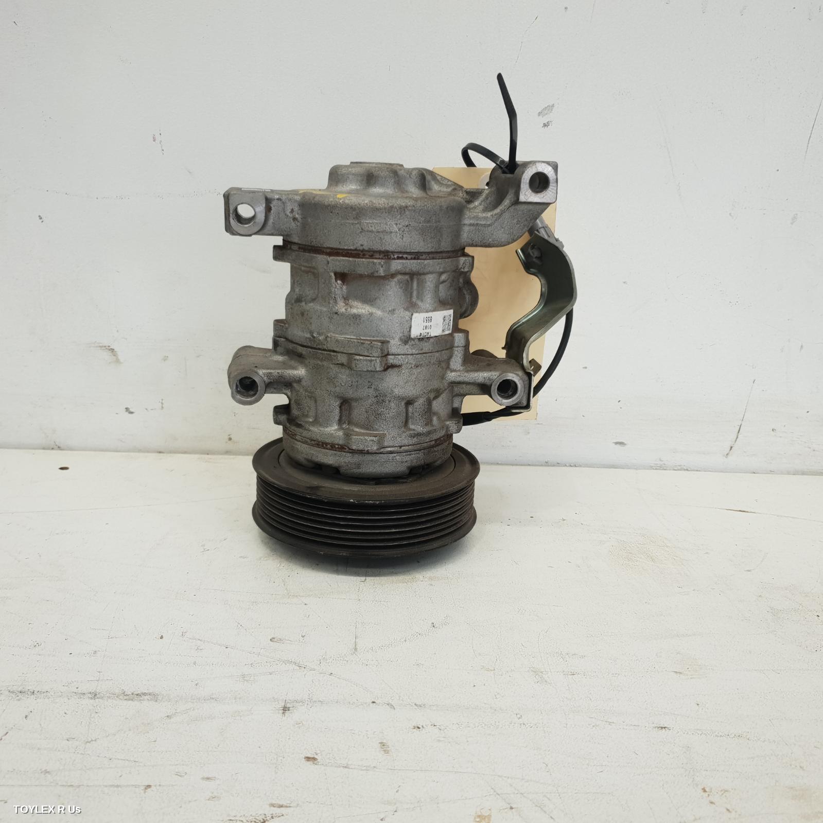 TOYOTA HILUX 2018 A/C Compressor PETROL